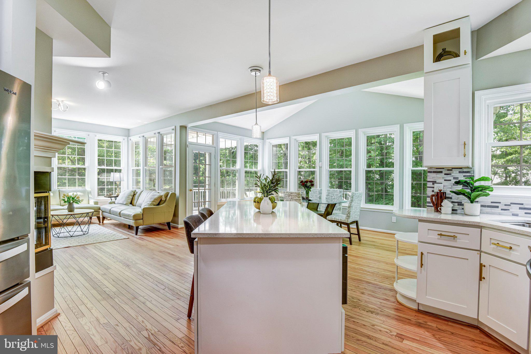 FAIR LAKES FOREST - Residential