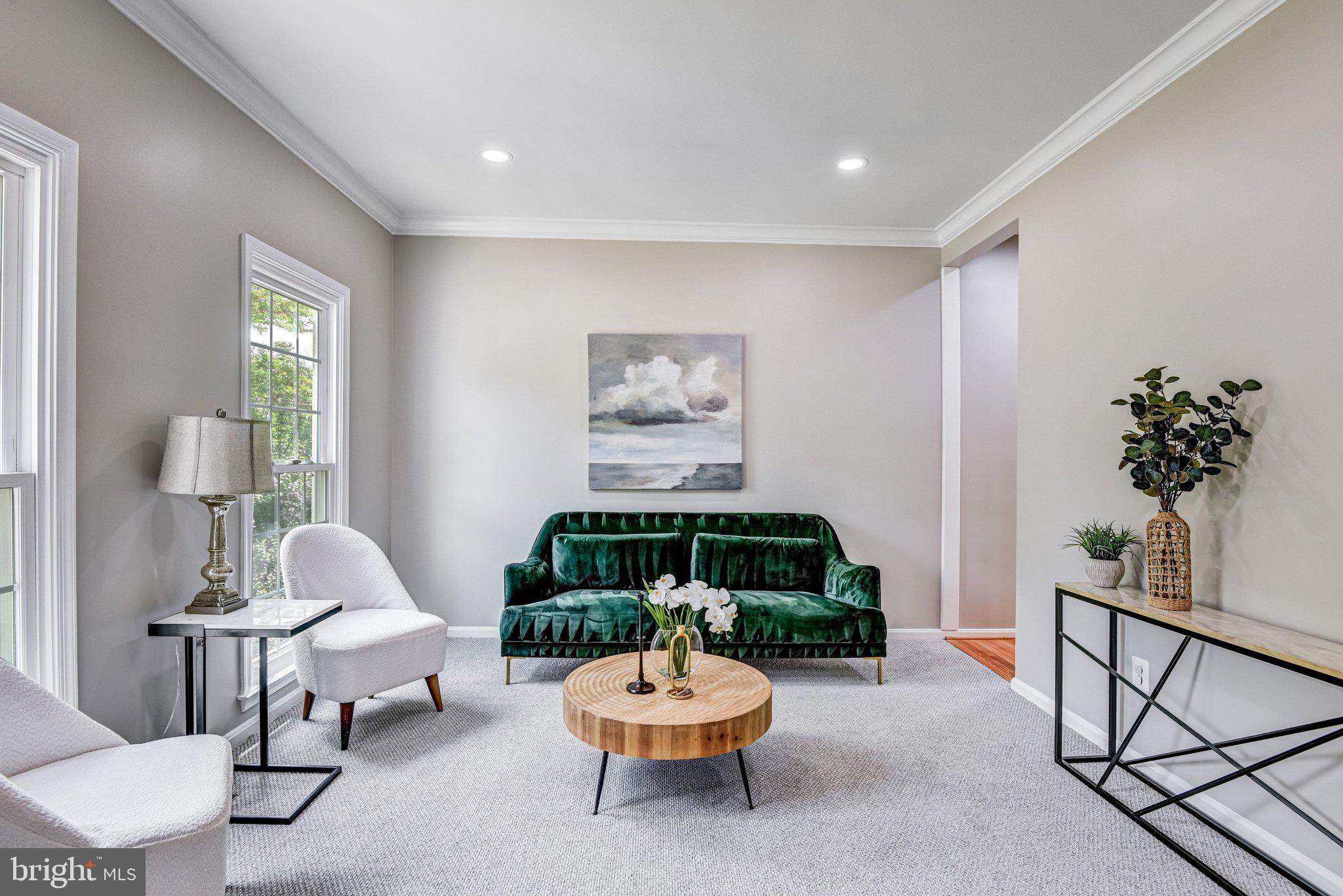 FAIR LAKES FOREST - Residential