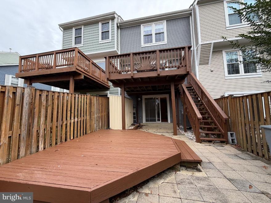 Lovely basement for rent in South Kings Station. Basement only. No access to upper two floors. Rear entry through rear yard to basement door. Both key locked. Assigned parking, private full bath, with plenty of room, access to shared basement laudry, small refrigerator in laundry area, microwave, built in countertop and cabinets. Walk from parking lot to rear of townhouse and basement entrance involves walking from parking spot next to grassy area, down a slope, around a corner and to the gate, one unit from end. Beautiful South Kings Station offers easy access to Huntington Metro, bus, Route 1, Old Town Alexandria, various military bases, with Coast Guard station nearby. This basement has been lovingly updated with paint, lighting and a beautiful bathroom. Enjoy a built in book case and kitchen style storage. Access to patio, not deck above. No access to upper two floors, Access to rear shed within reason, to be negotiated. CLose to Kingstown and Huntley Meadows Park.