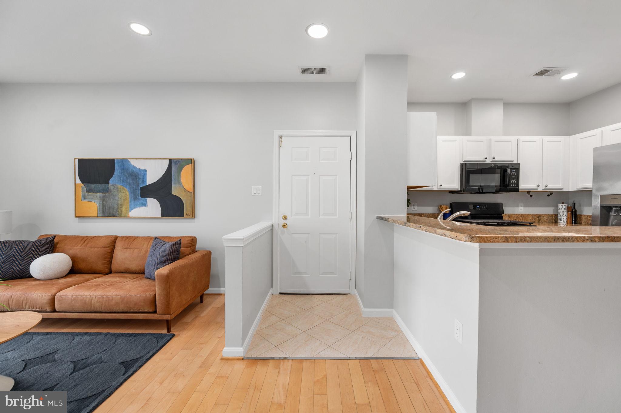 4137 FOUNTAINSIDE LANE B202