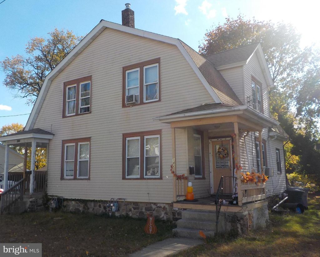 Photo of 140 - 142 W Jefferson Street, PAULSBORO, NJ 08066 (MLS # NJGL2065792)