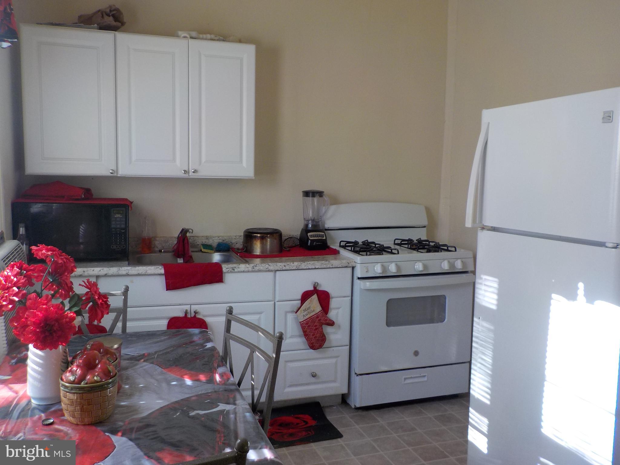 140 W JEFFERSON STREET 142