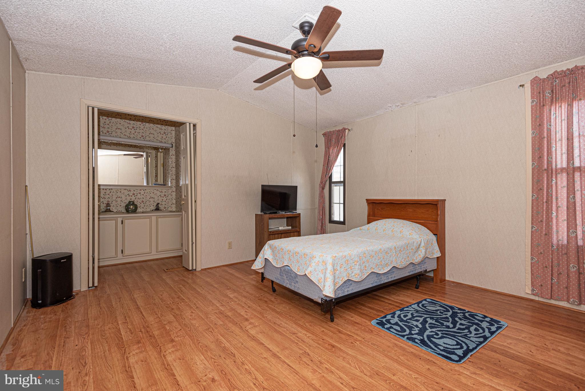 DOGWOOD ACRES - Residential