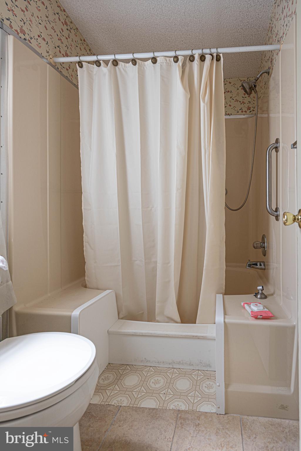 DOGWOOD ACRES - Residential