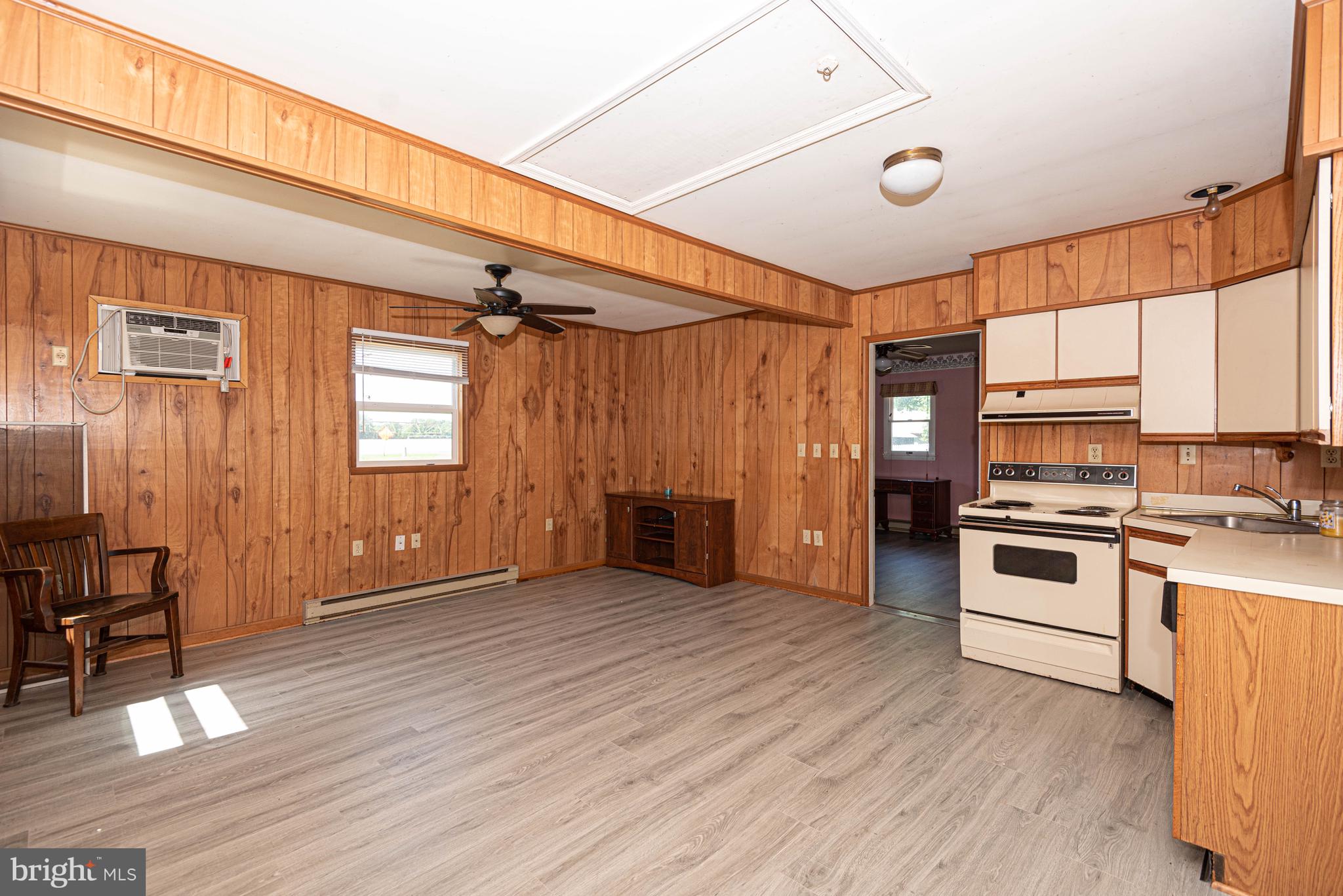 DOGWOOD ACRES - Residential