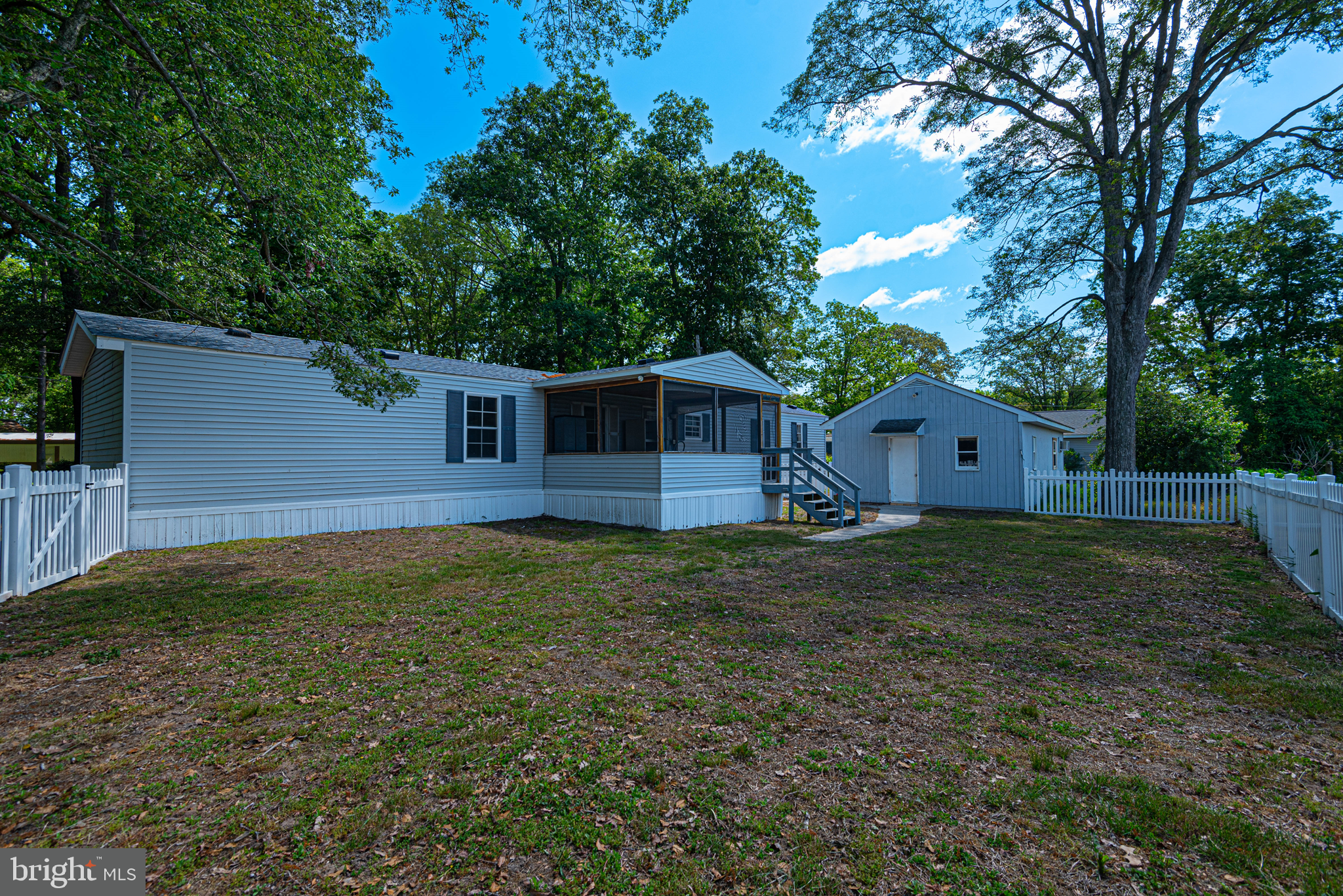 32286 SOUTH DOGWOOD DRIVE