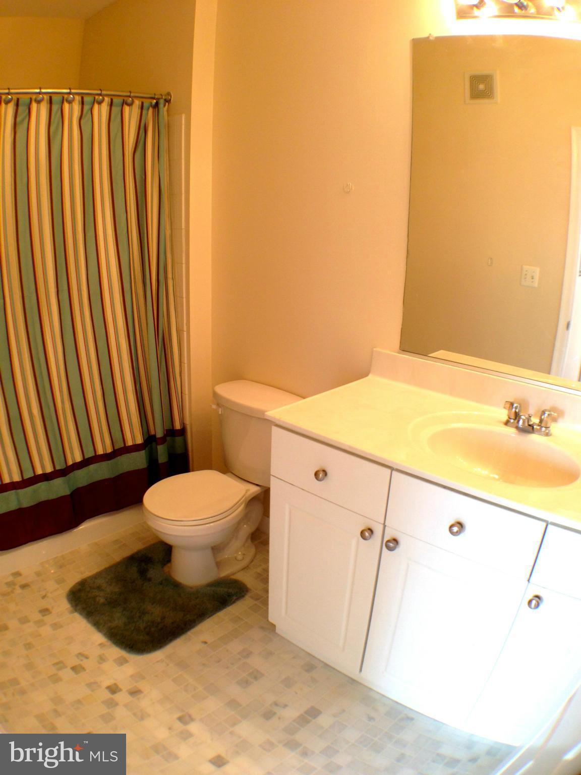 FAIRFAX RIDGE - Residential