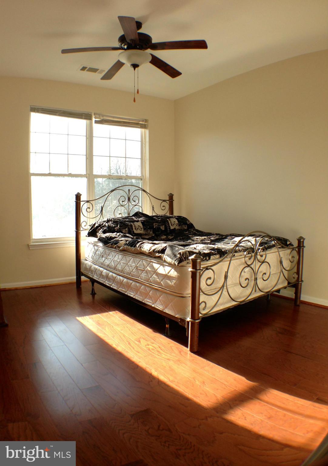 FAIRFAX RIDGE - Residential