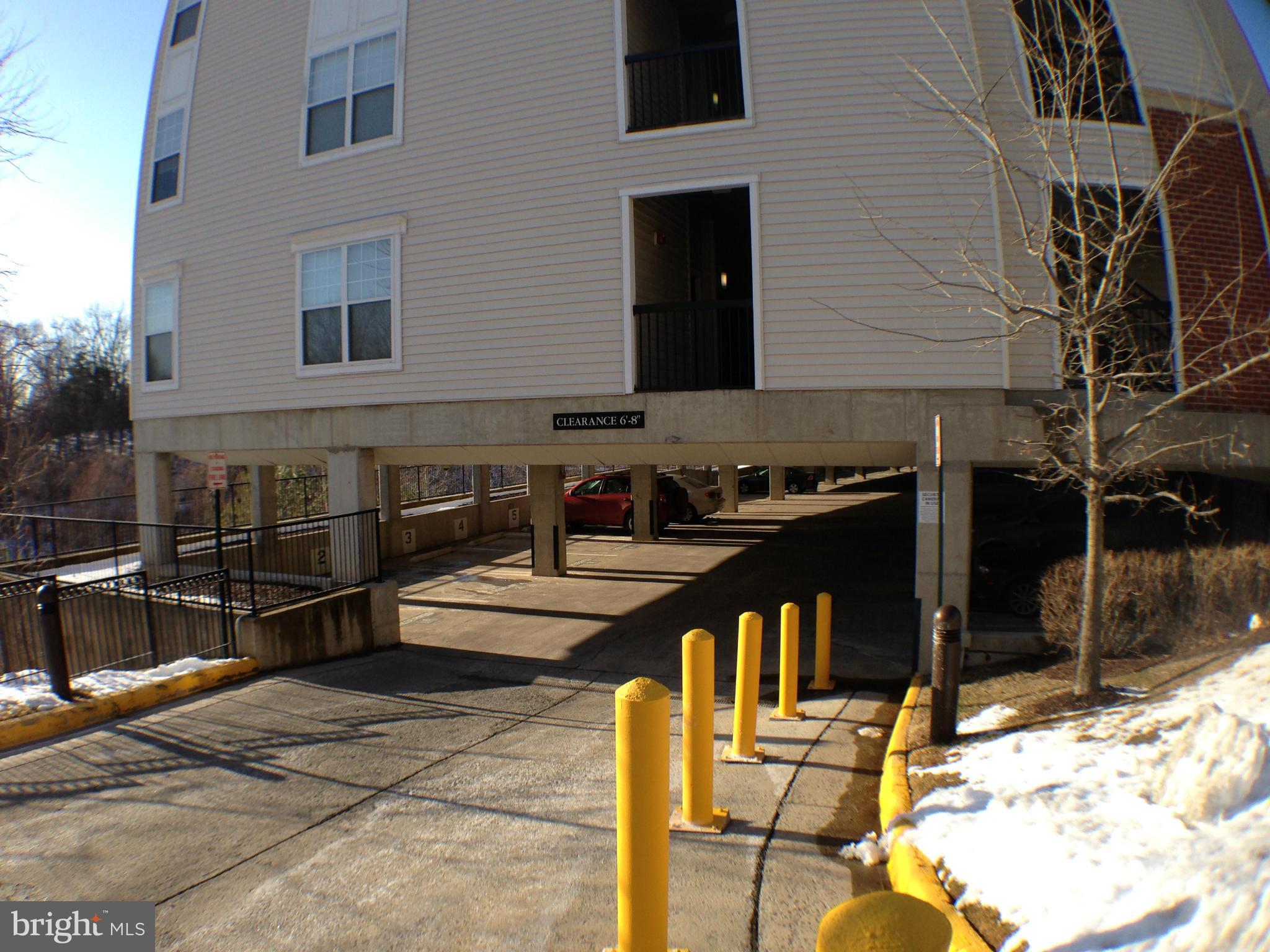 FAIRFAX RIDGE - Residential