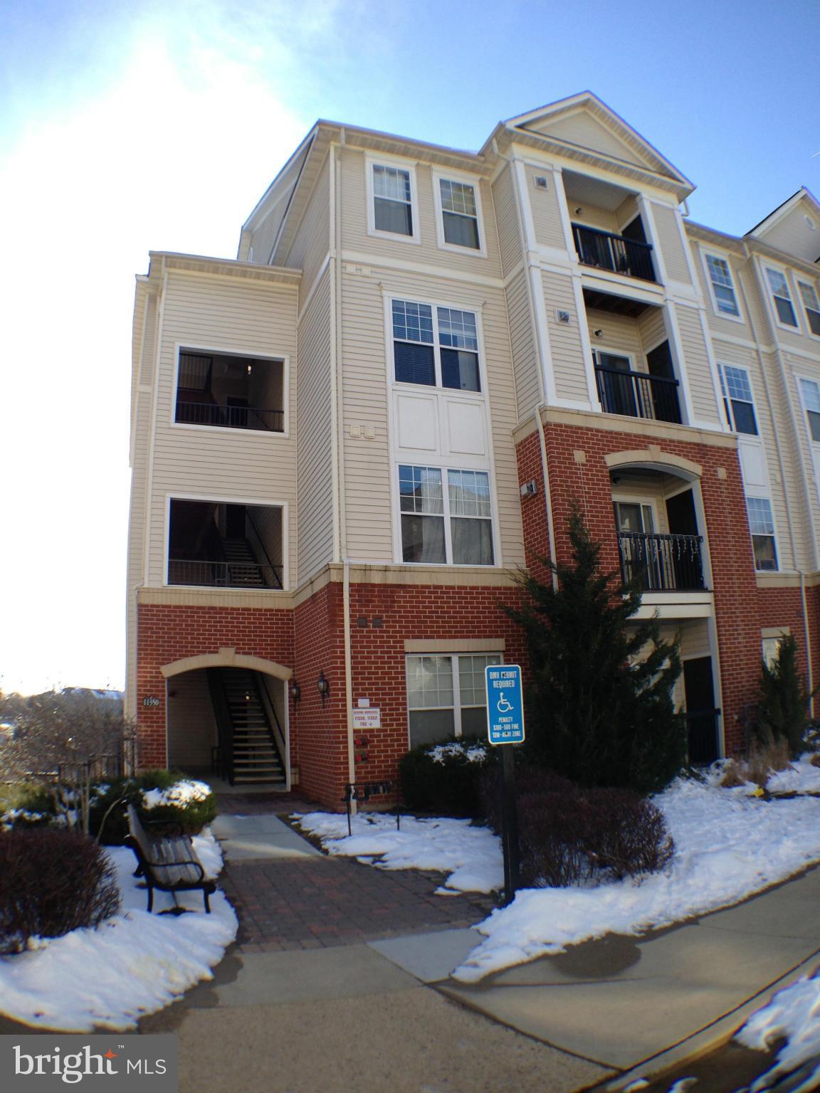 FAIRFAX RIDGE - Residential