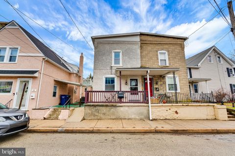 8 NORTH STREET AMBLER PA 19002