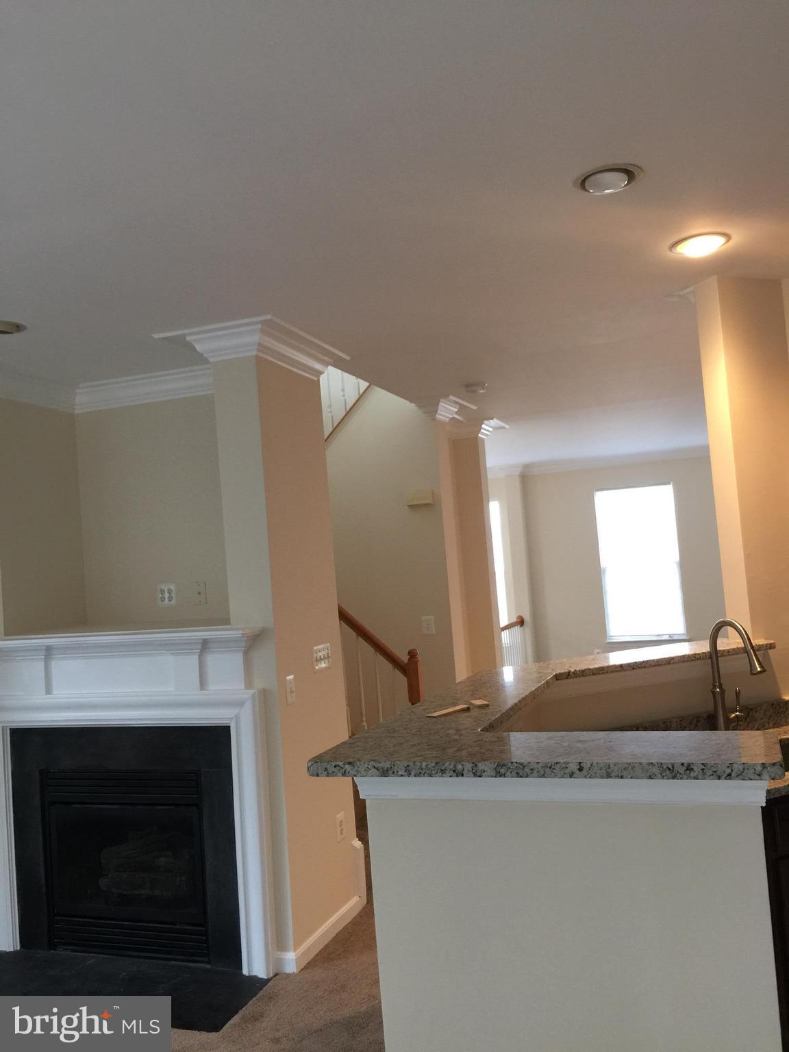 POTOMAC LAKES - Residential Lease