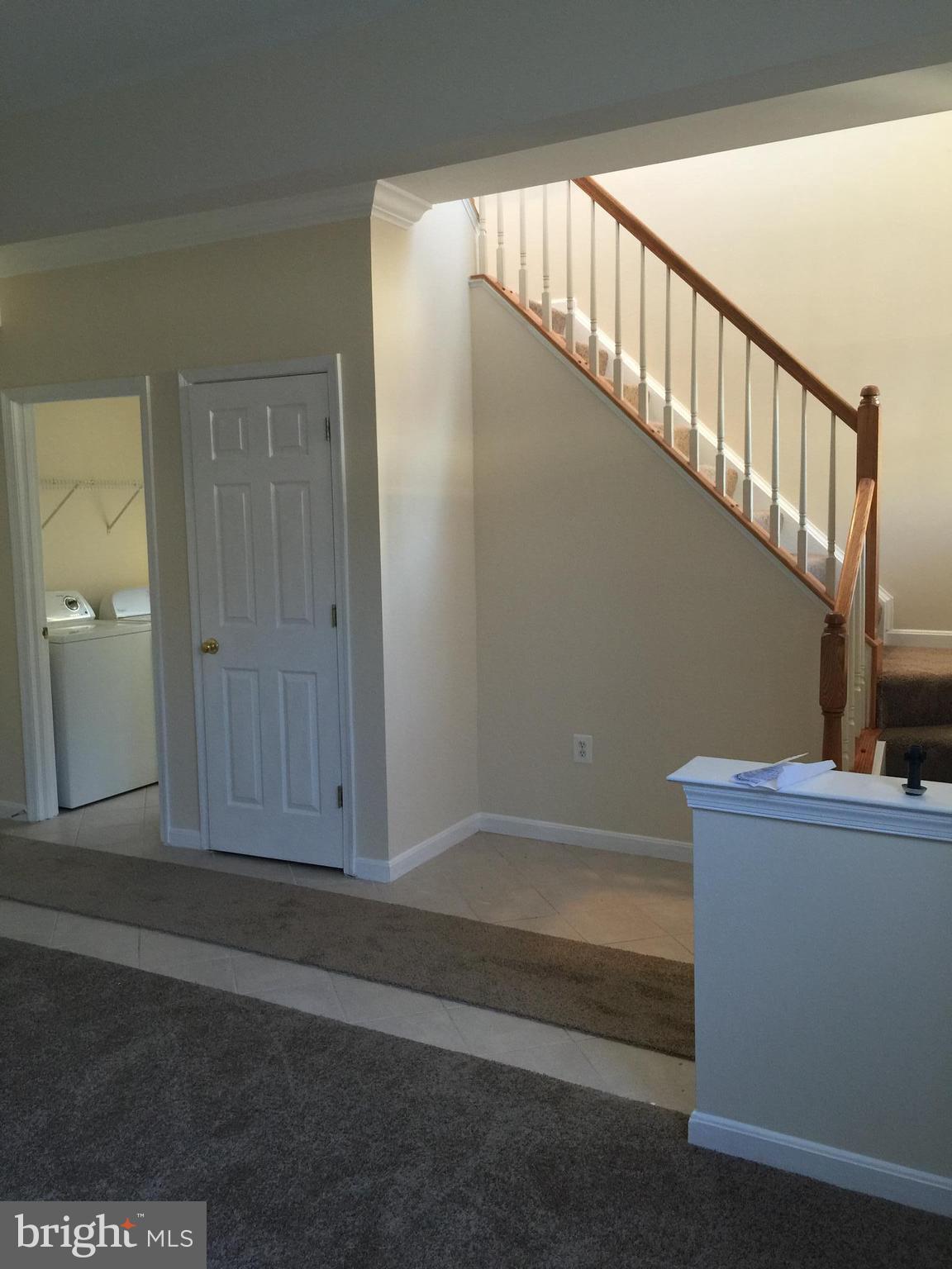 POTOMAC LAKES - Residential Lease