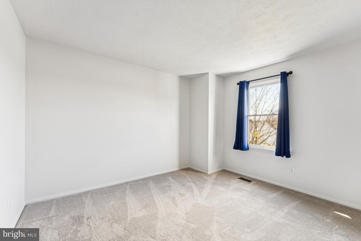 OAKHURST - Residential