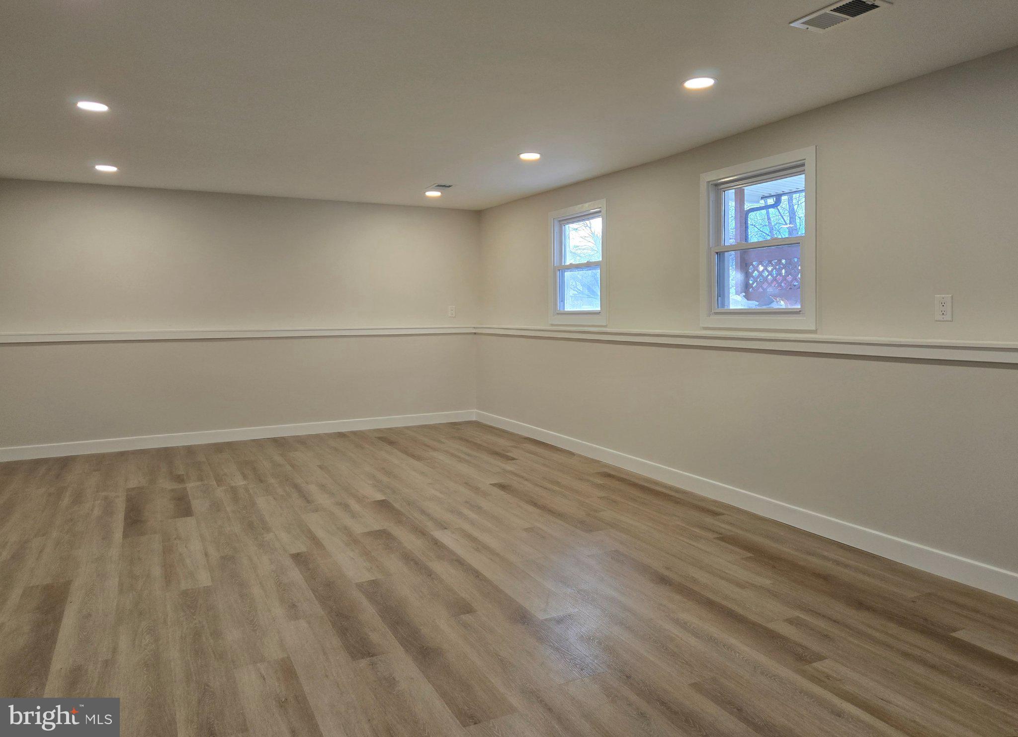 SPRINGDALE - Residential