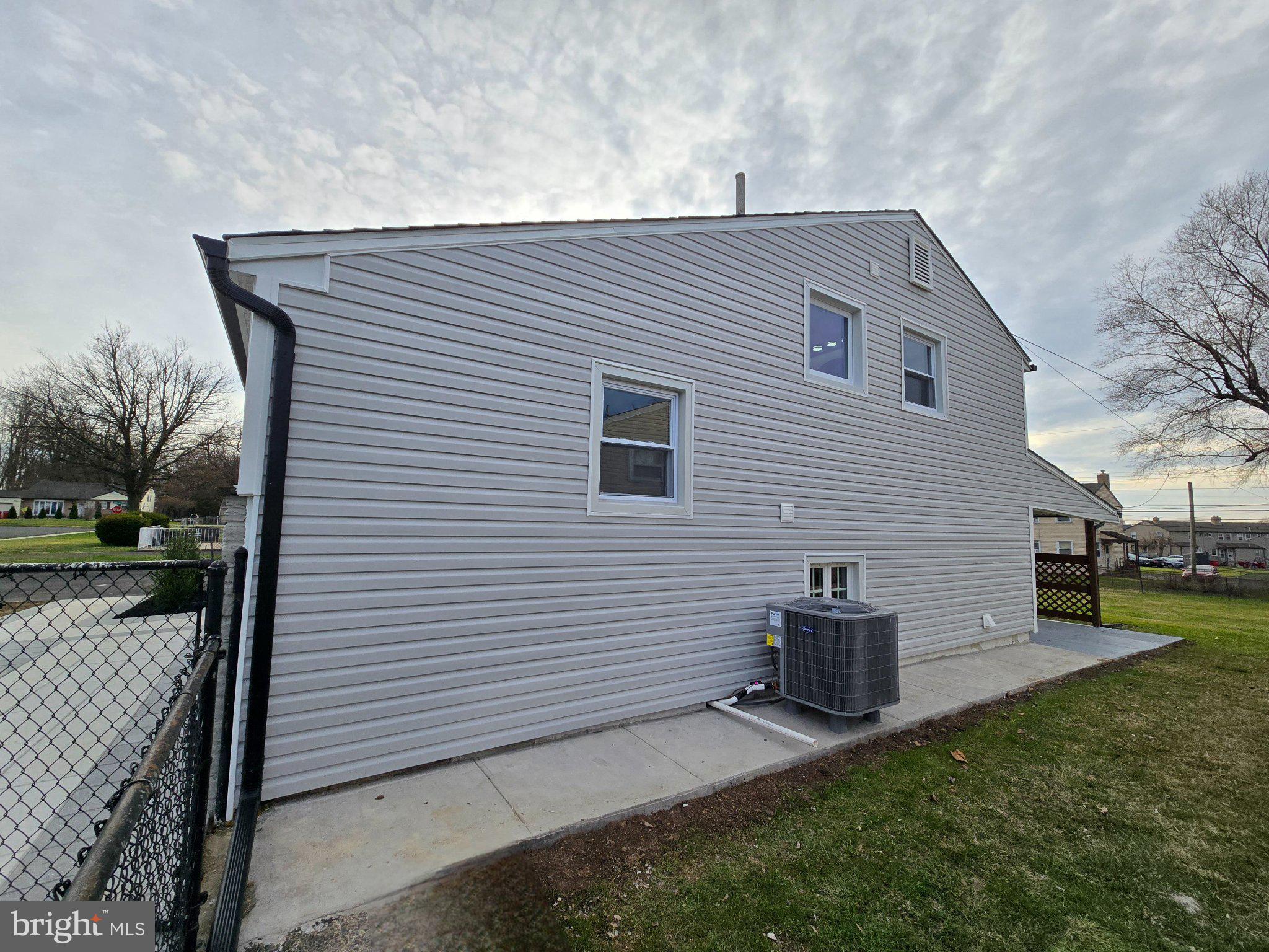 SPRINGDALE - Residential