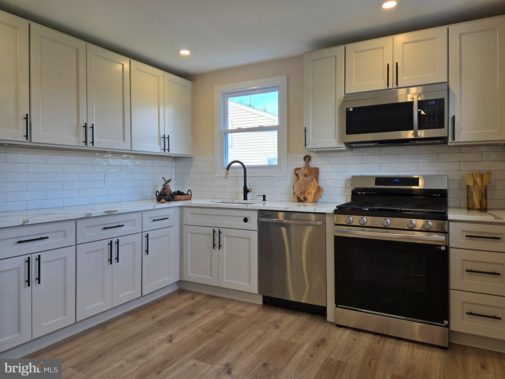 SPRINGDALE - Residential