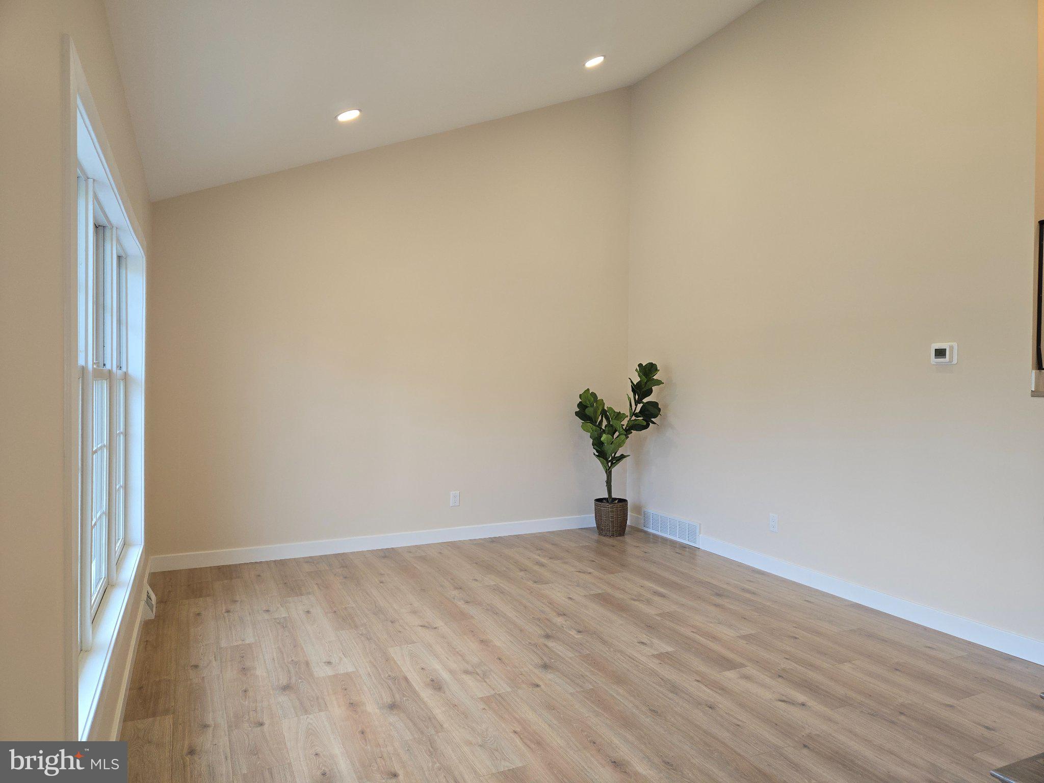 SPRINGDALE - Residential