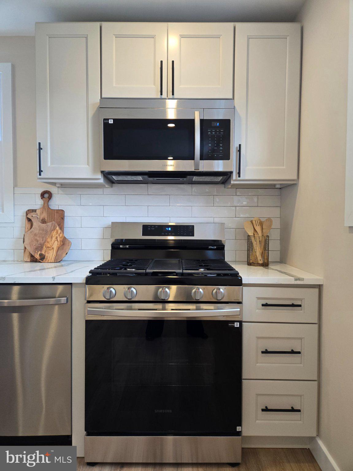 SPRINGDALE - Residential