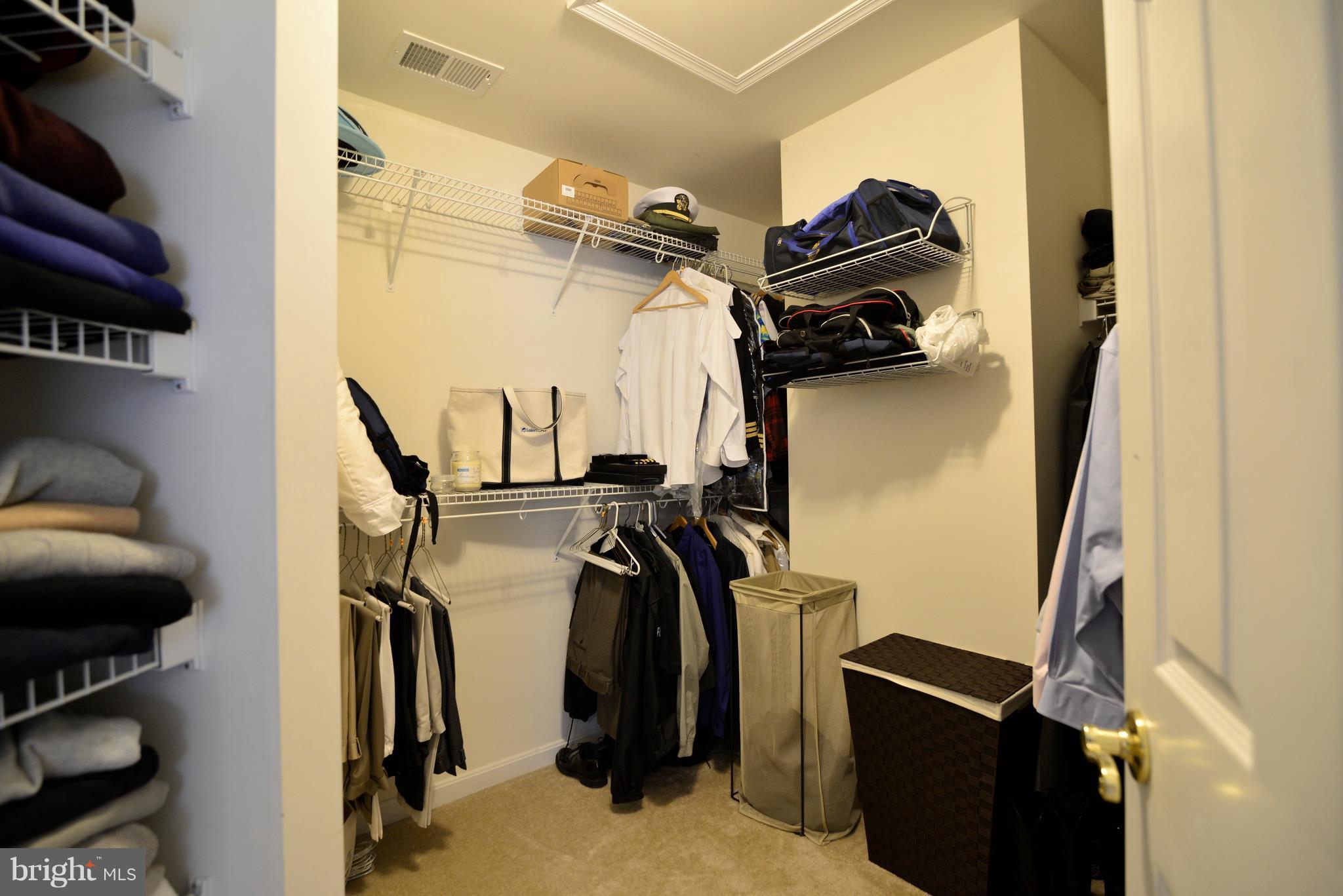 POTOMAC STATION - Residential