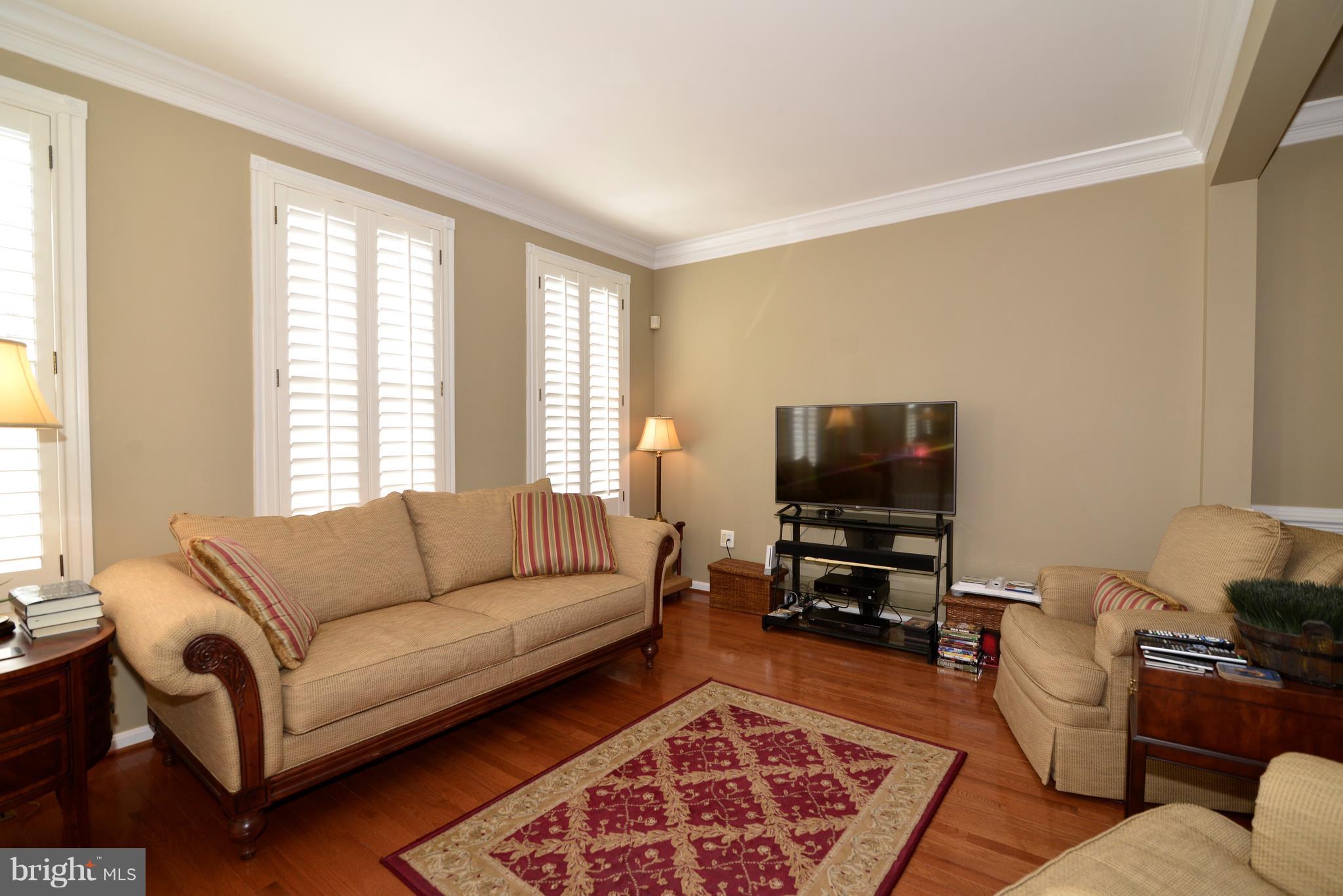 POTOMAC STATION - Residential