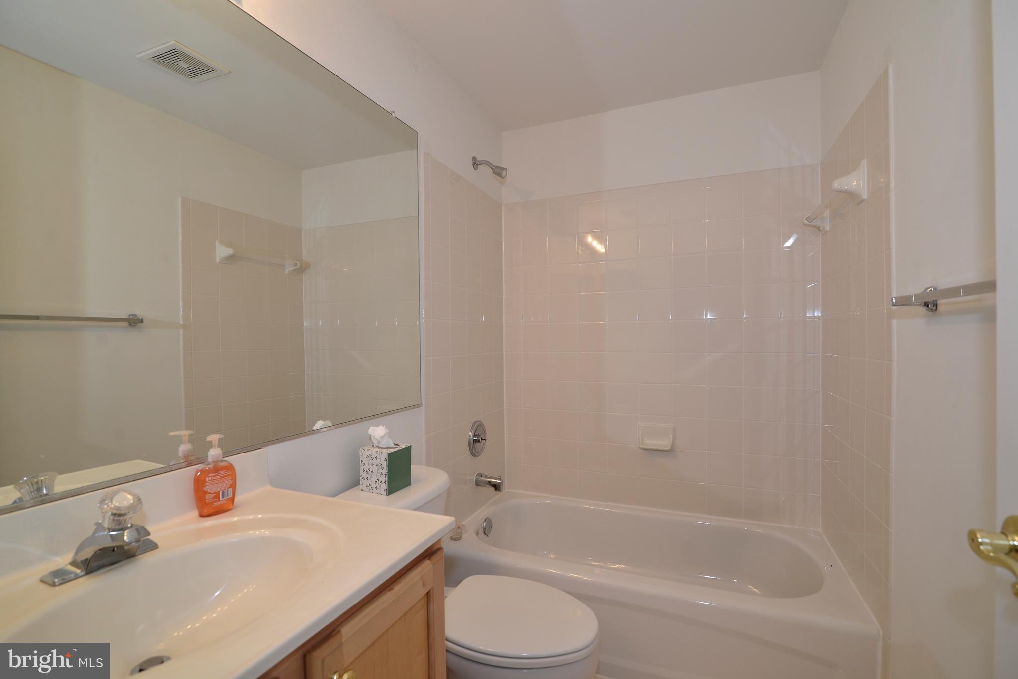 POTOMAC STATION - Residential