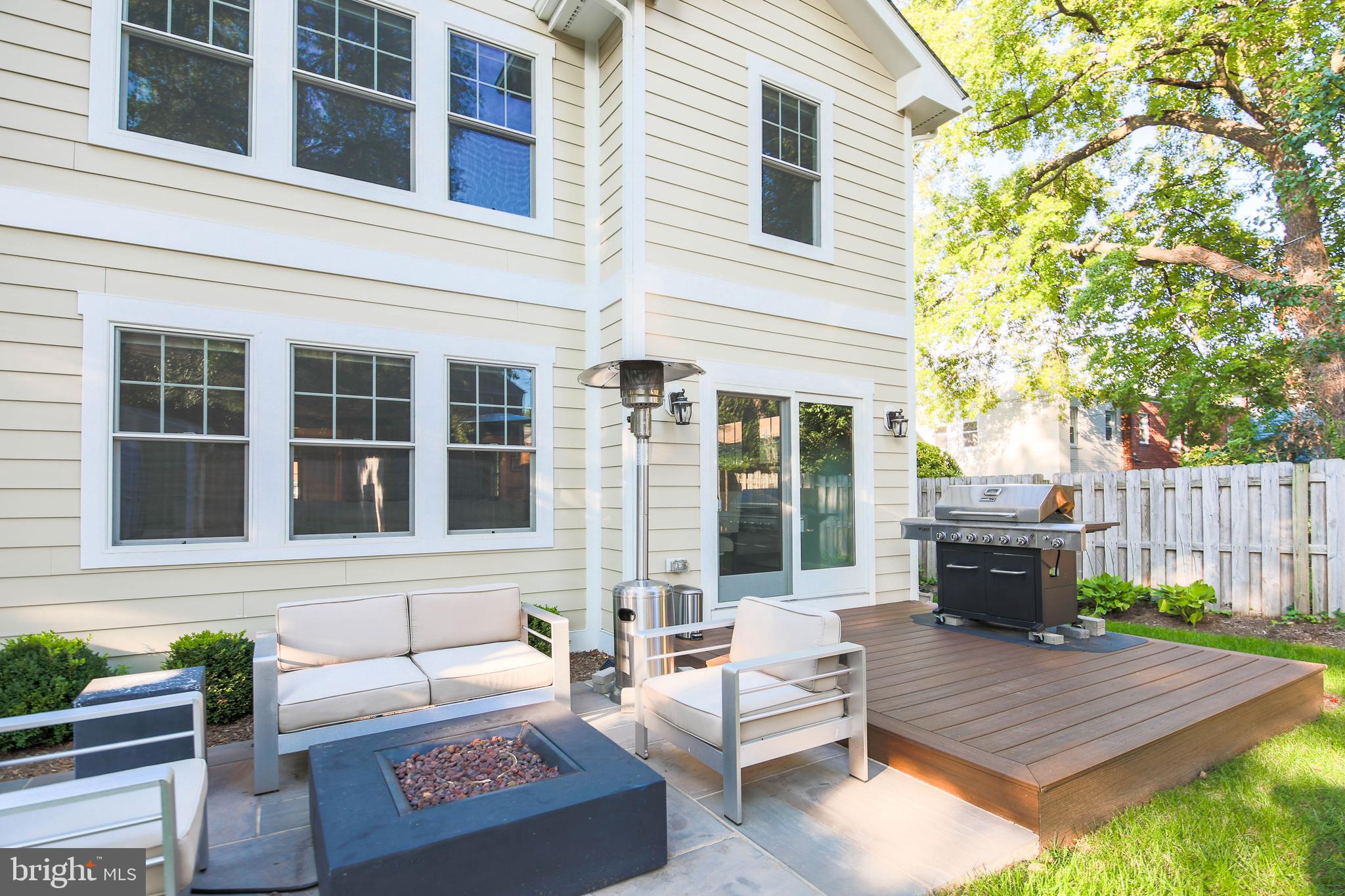 ROSEMONT - Residential