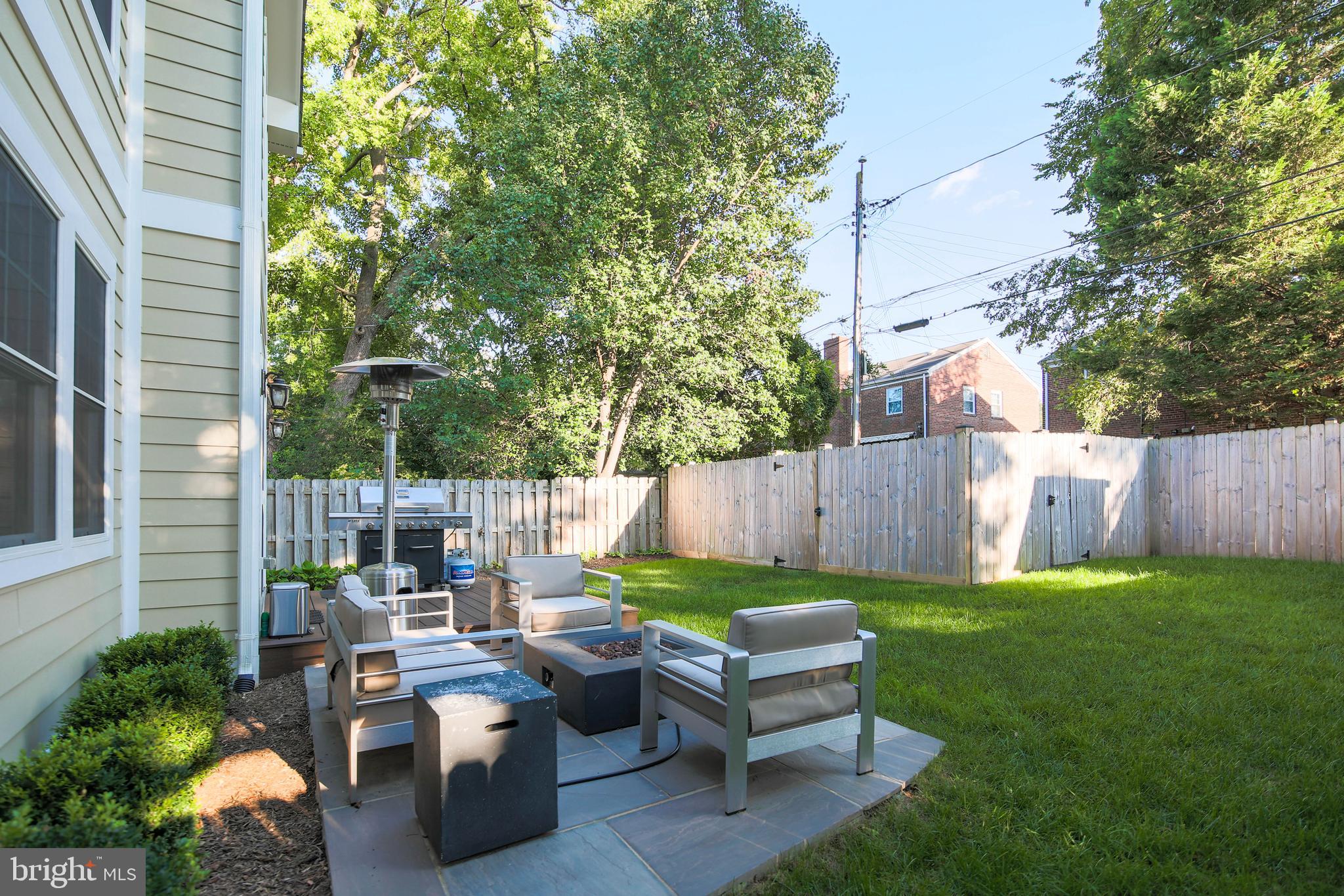 ROSEMONT - Residential