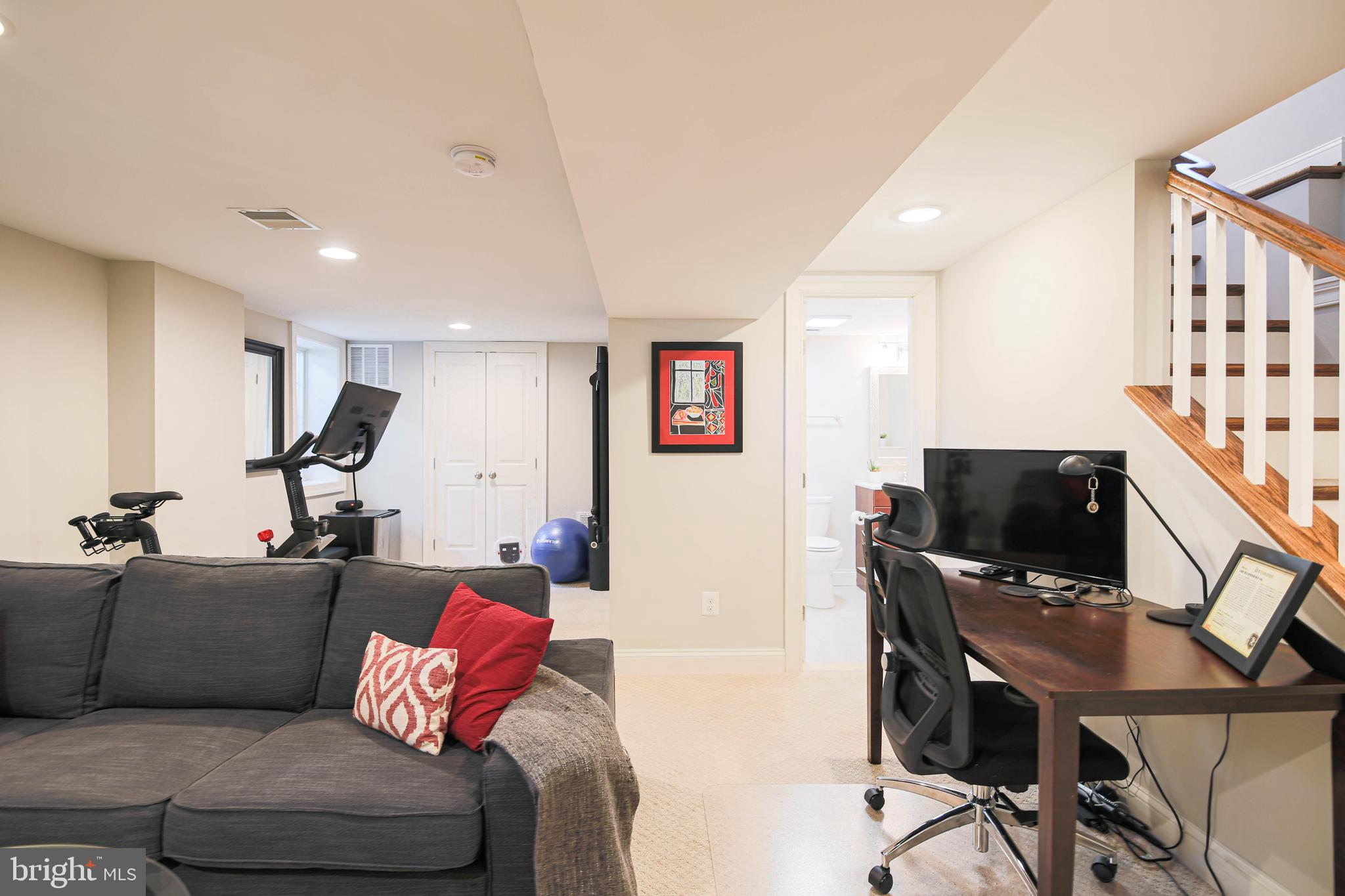 ROSEMONT - Residential