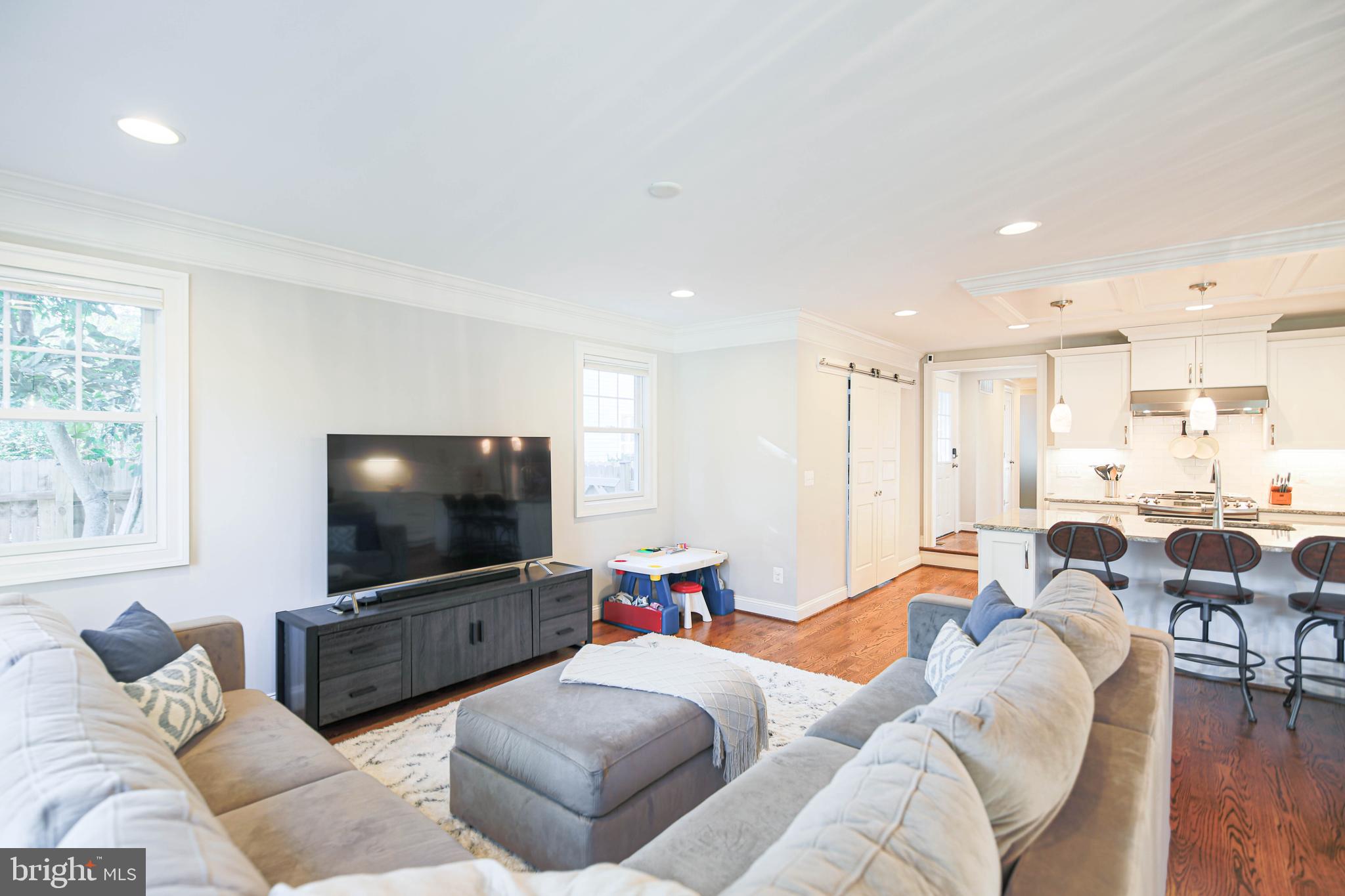 ROSEMONT - Residential