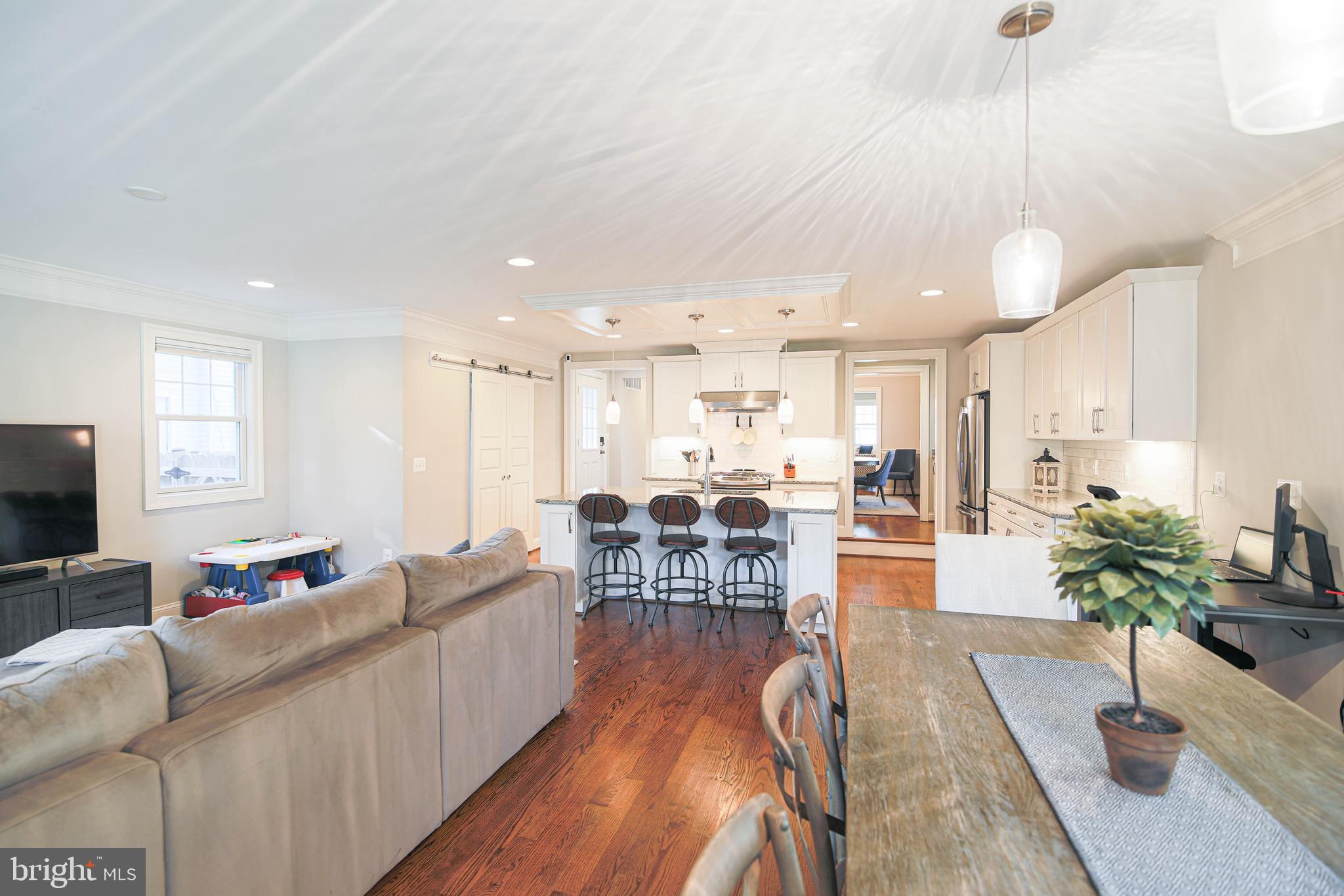 ROSEMONT - Residential