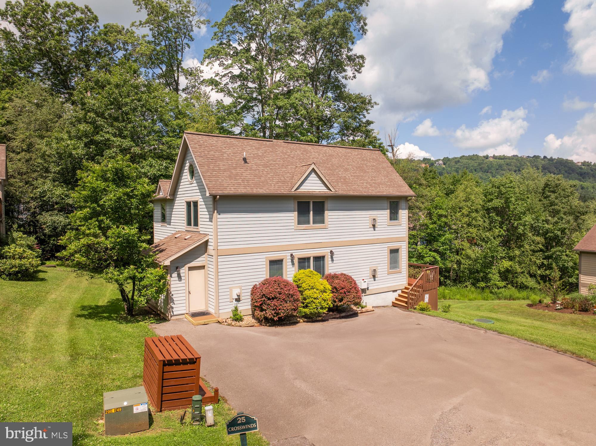 SILVER TREE LANDING - Residential