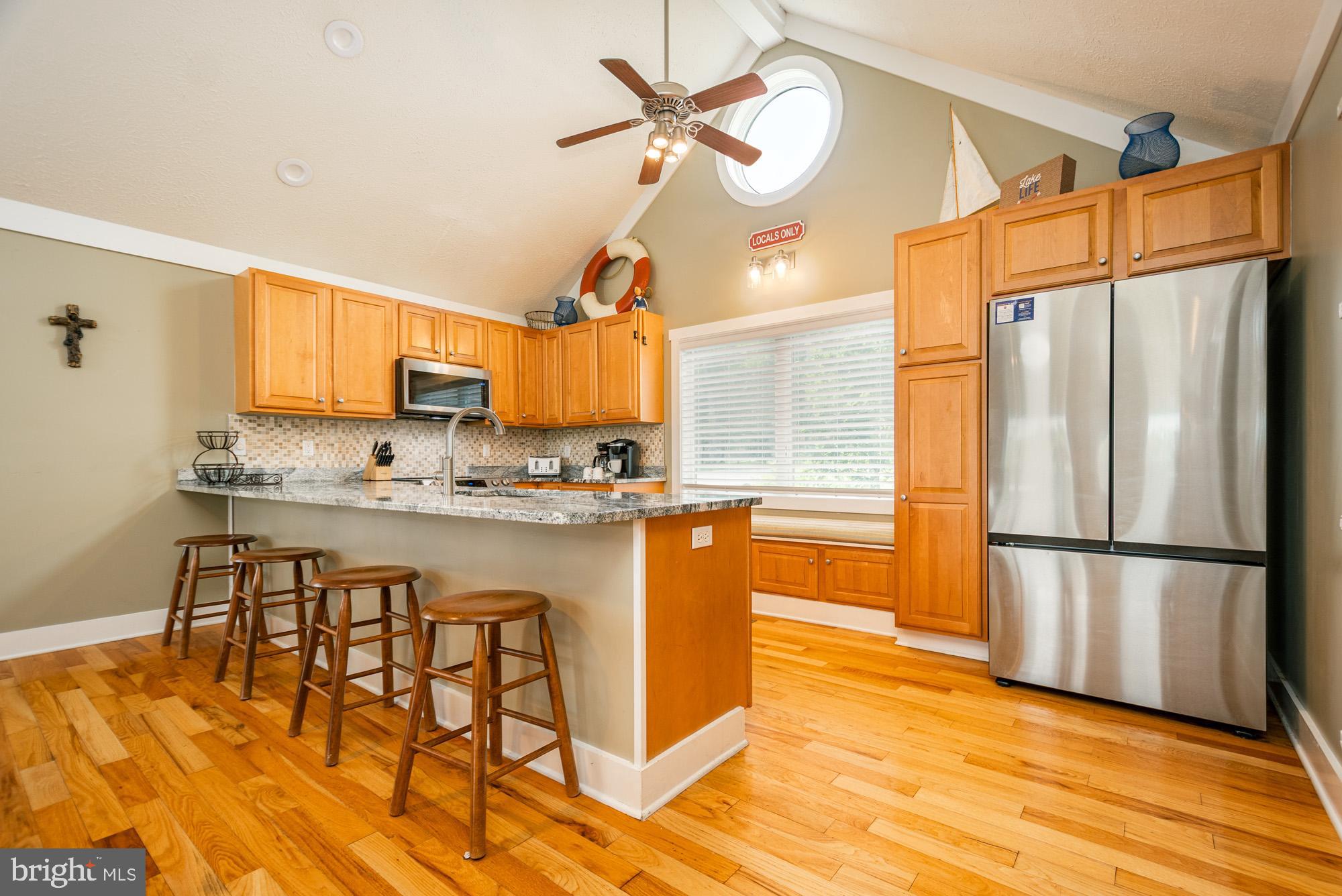 SILVER TREE LANDING - Residential