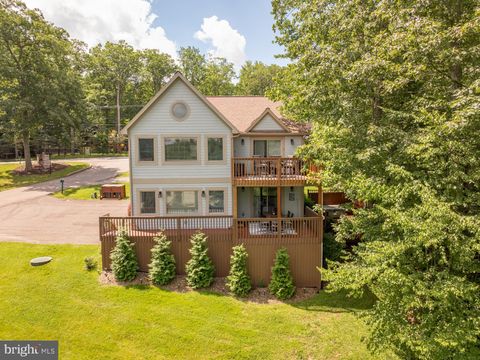 25 SILVER TREE LANE OAKLAND MD 21550