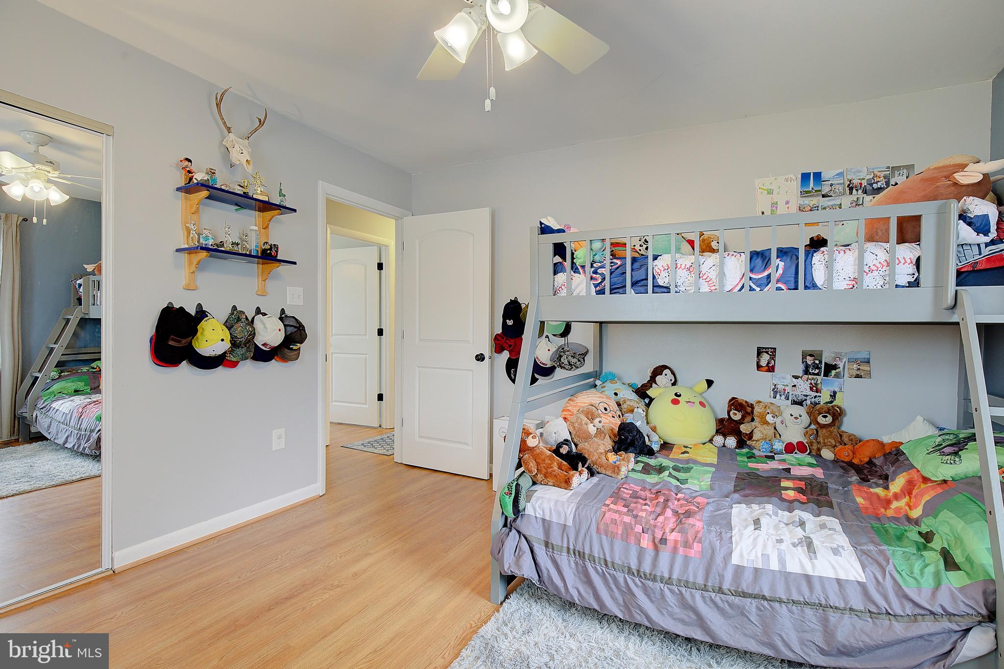 THE HIGHLANDS - Residential