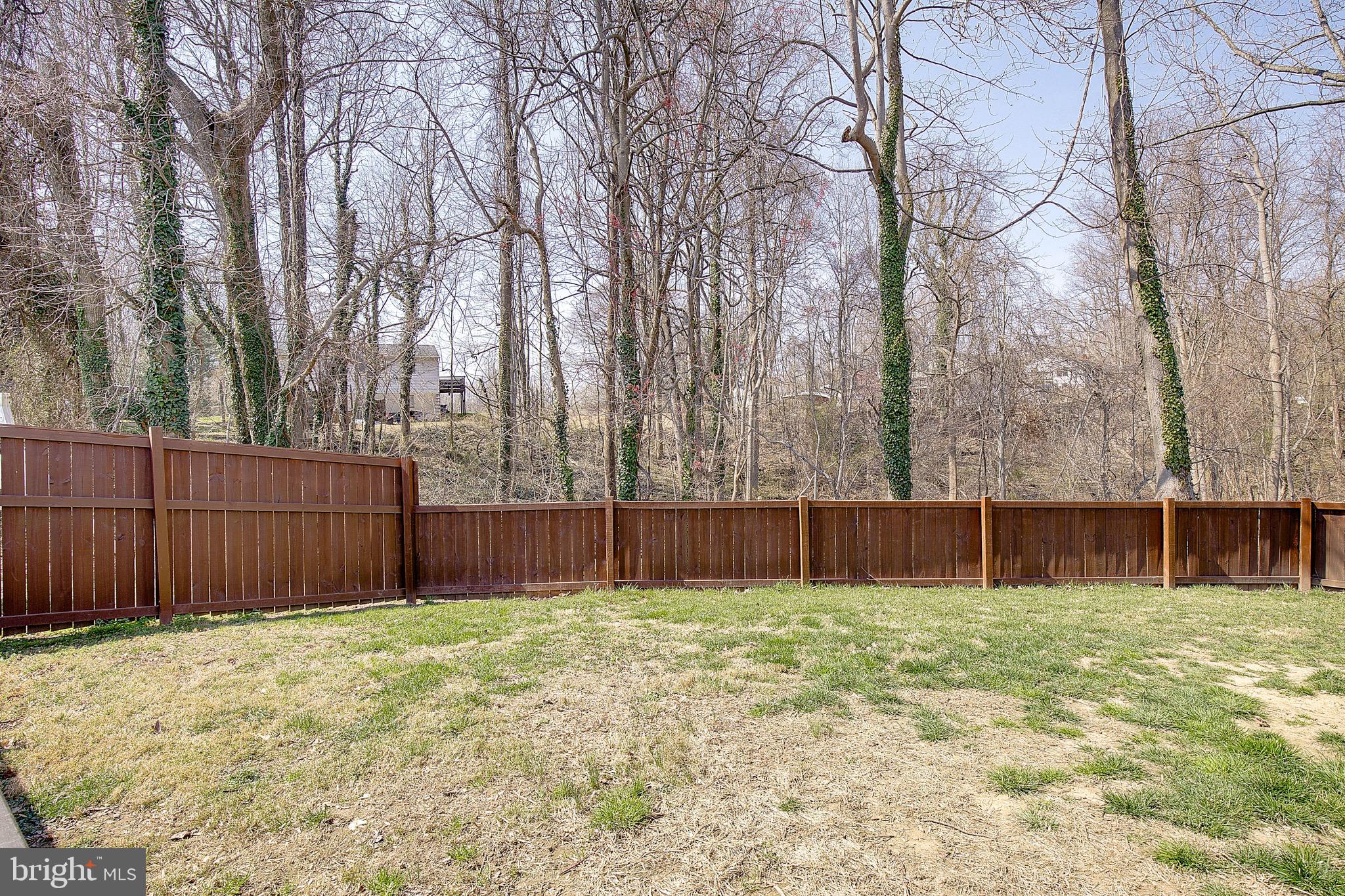 THE HIGHLANDS - Residential