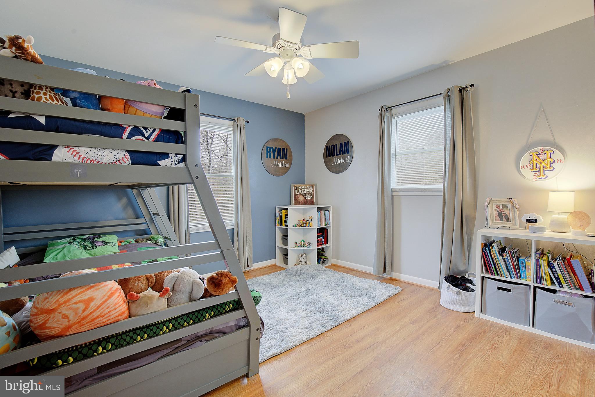 THE HIGHLANDS - Residential