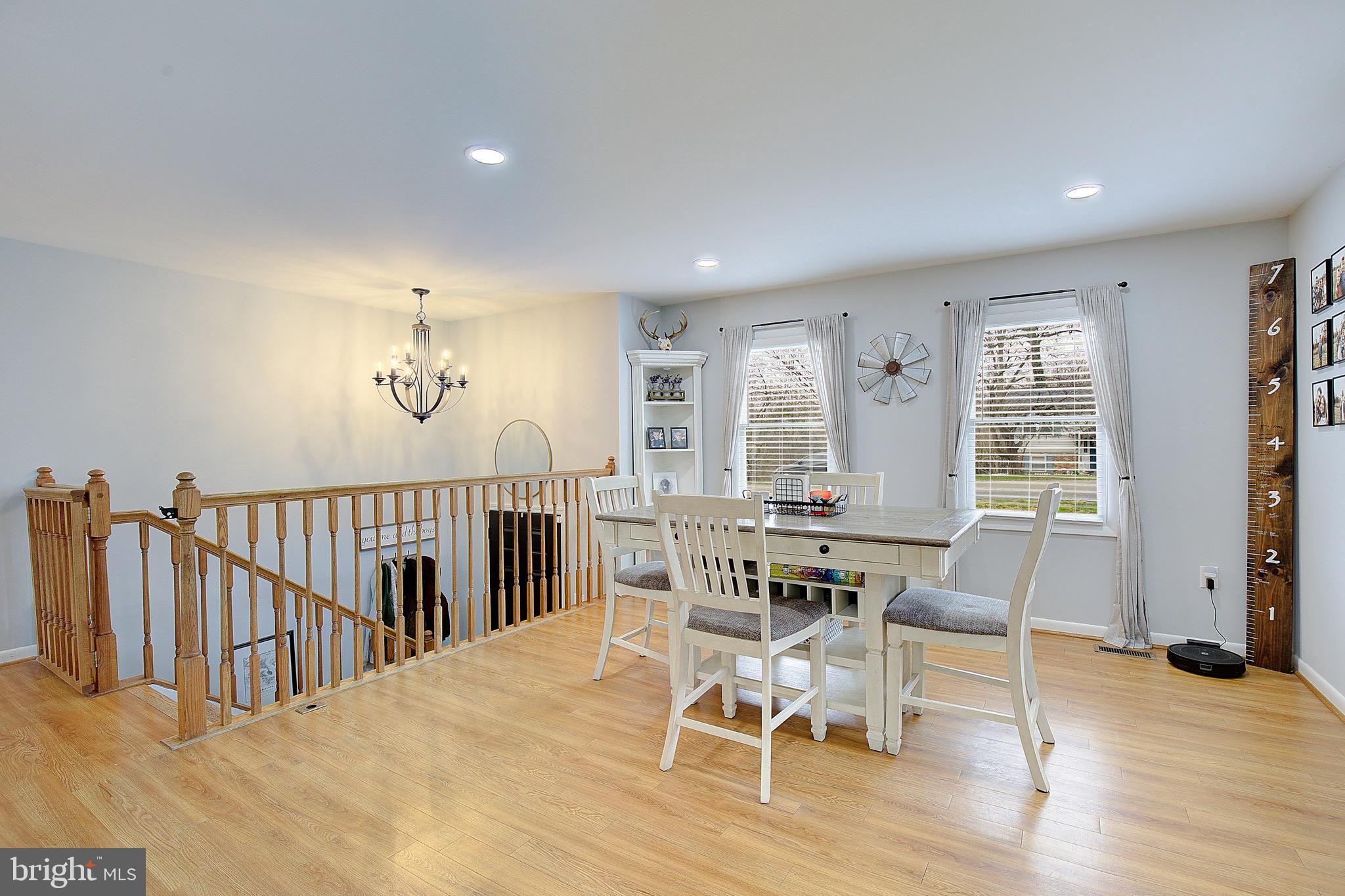 THE HIGHLANDS - Residential