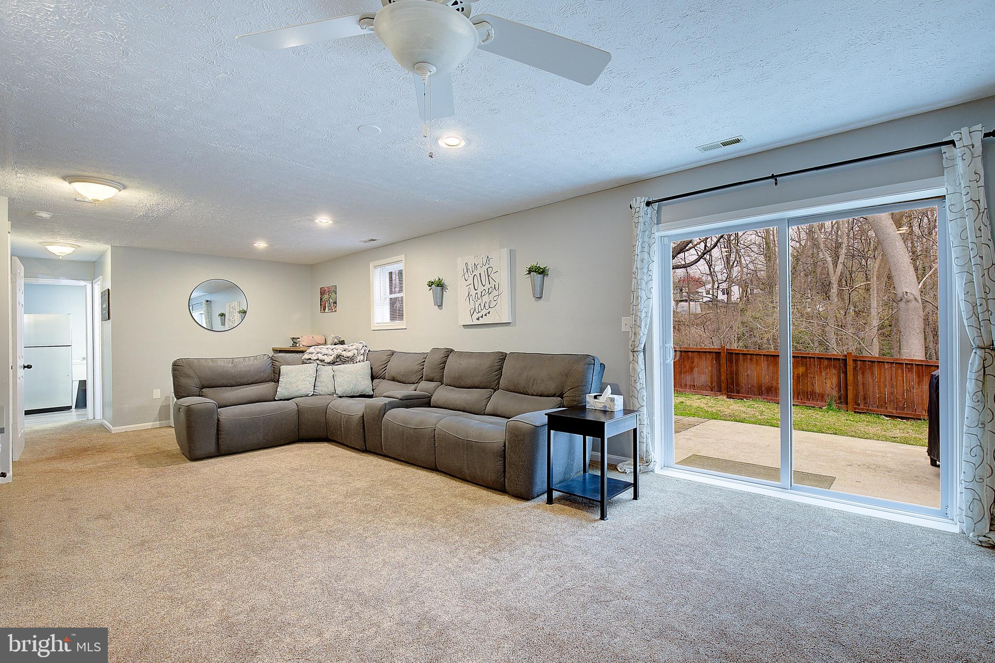 THE HIGHLANDS - Residential