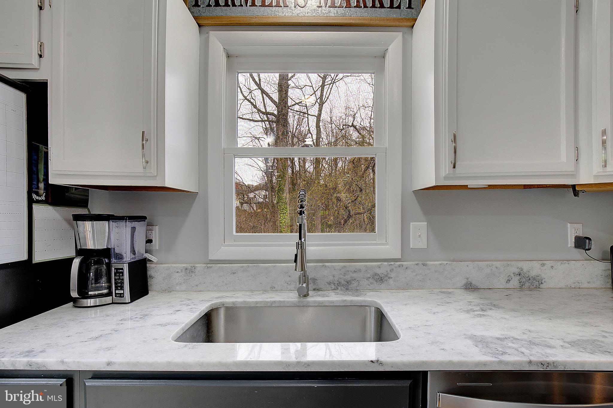 THE HIGHLANDS - Residential