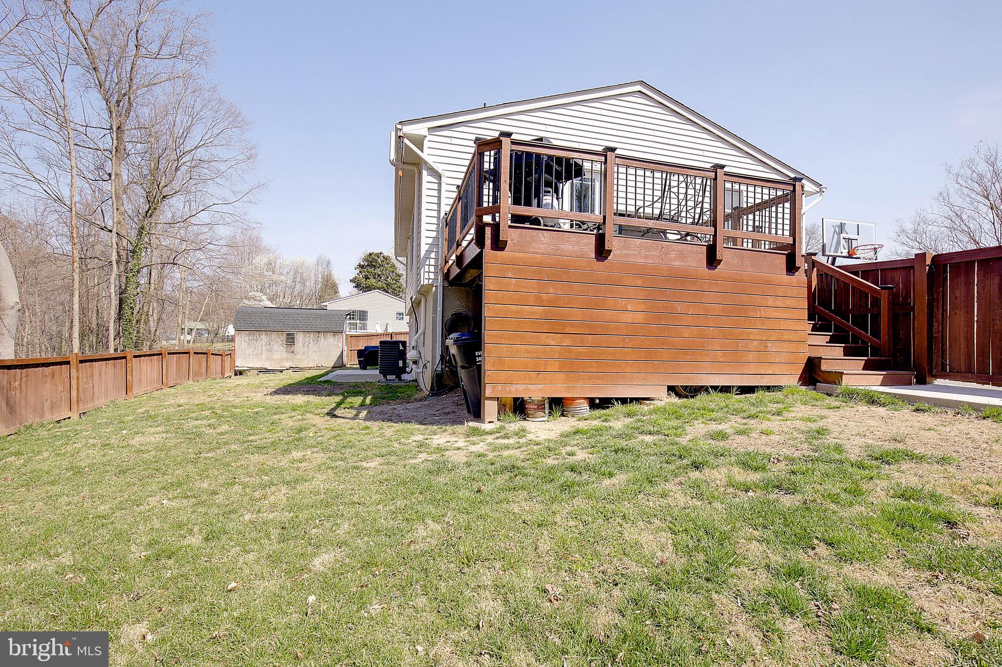 THE HIGHLANDS - Residential