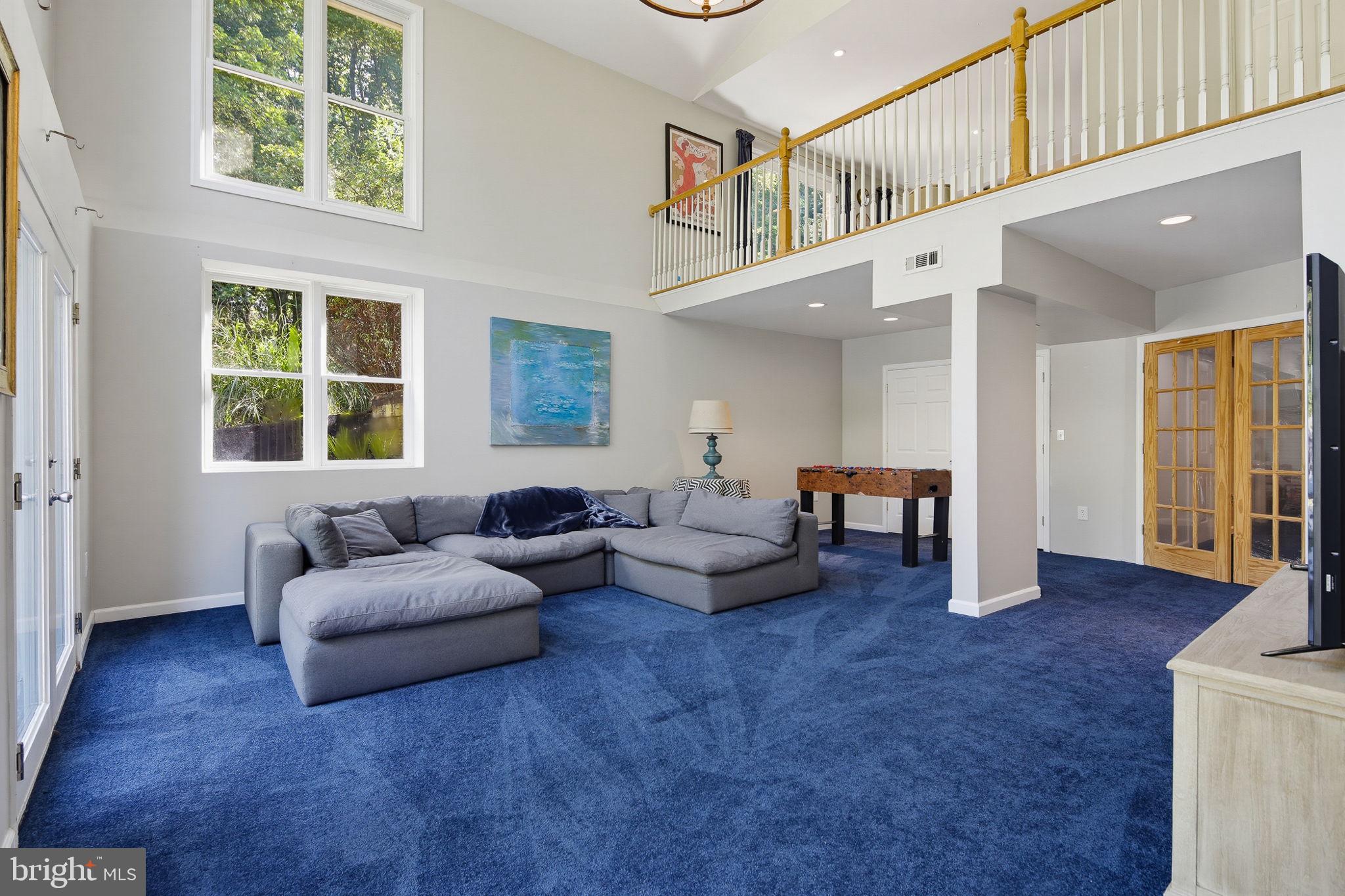 6980 MINK HOLLOW ROAD