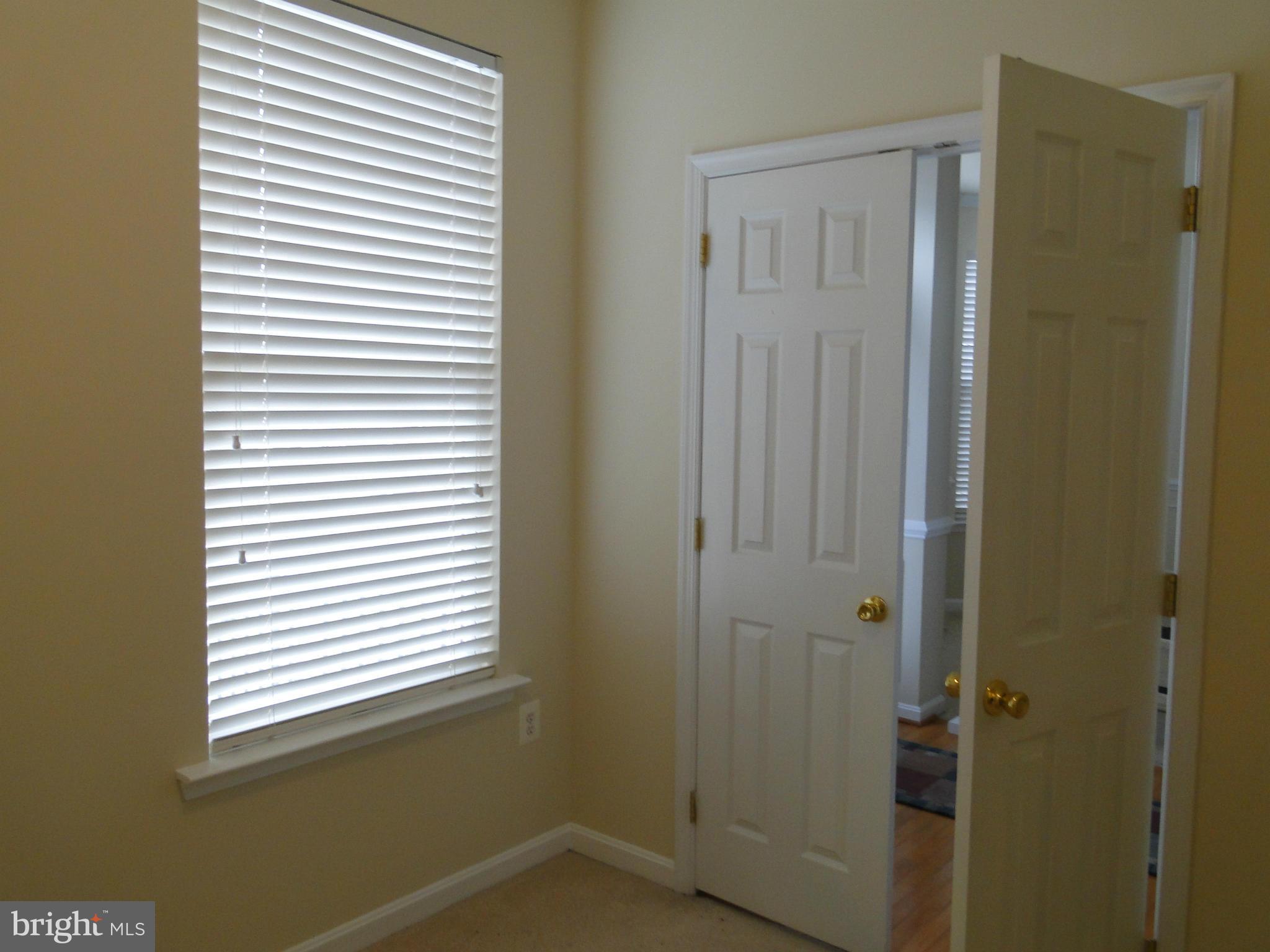 CECIL'S MILL - Residential Lease