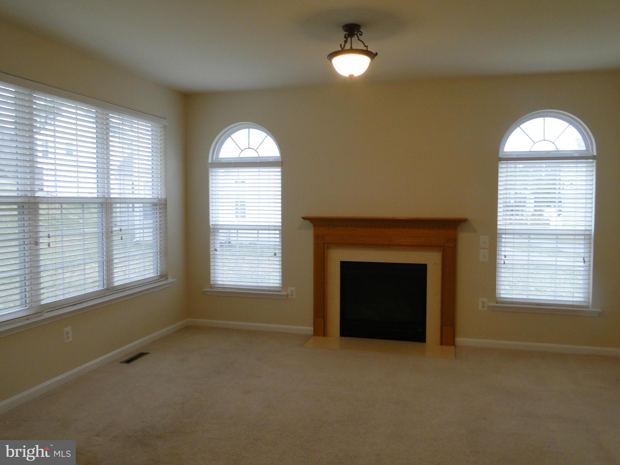 CECIL'S MILL - Residential Lease