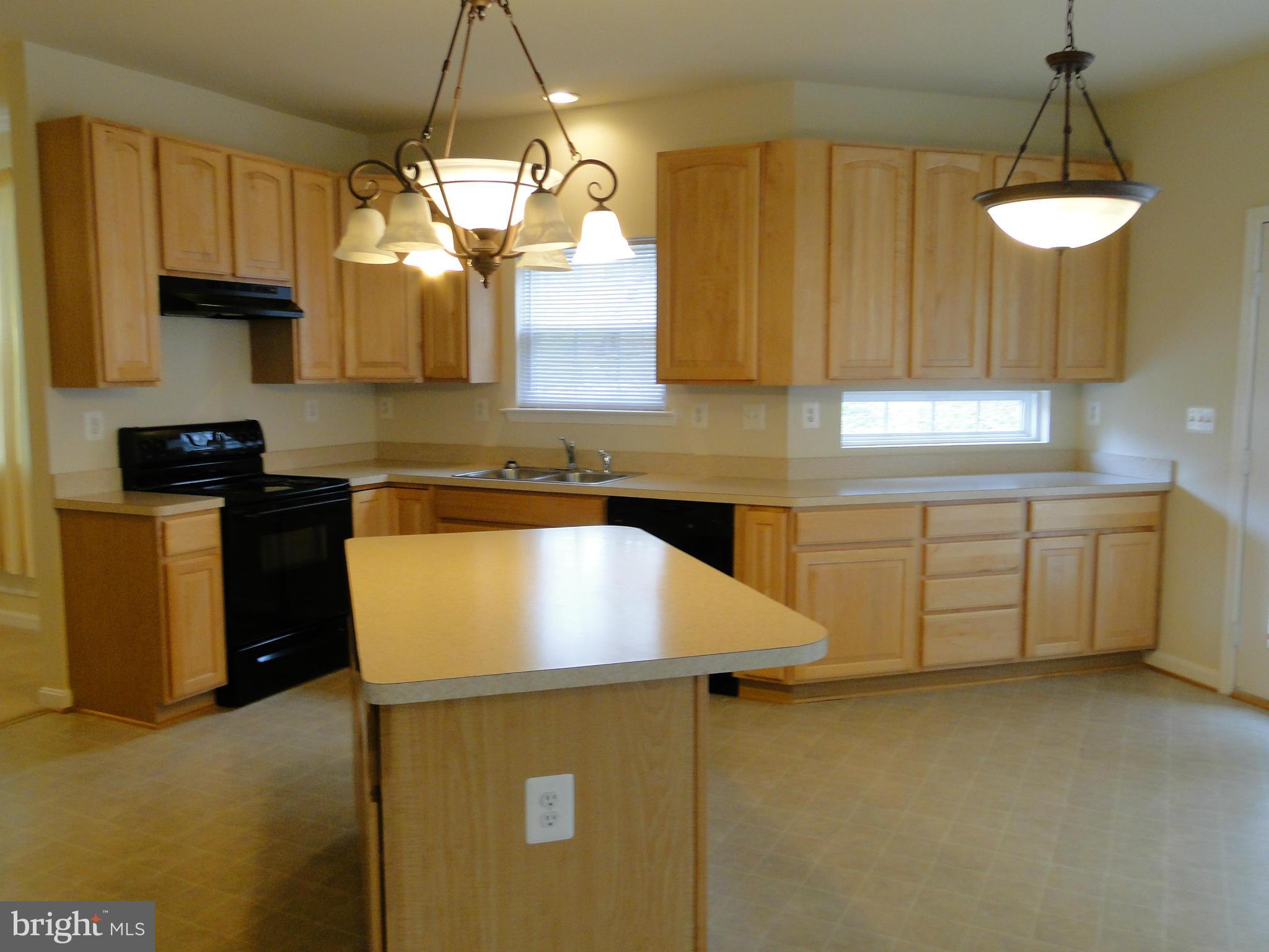 CECIL'S MILL - Residential Lease