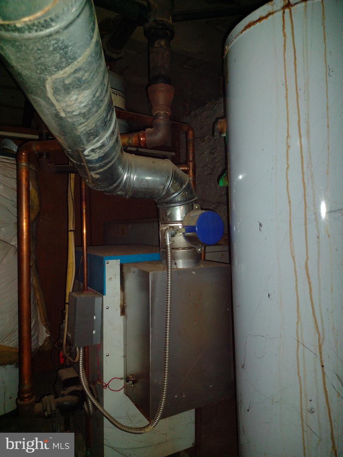 EAST BALTIMORE MIDWAY - Residential