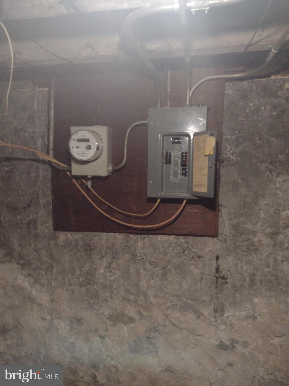 EAST BALTIMORE MIDWAY - Residential