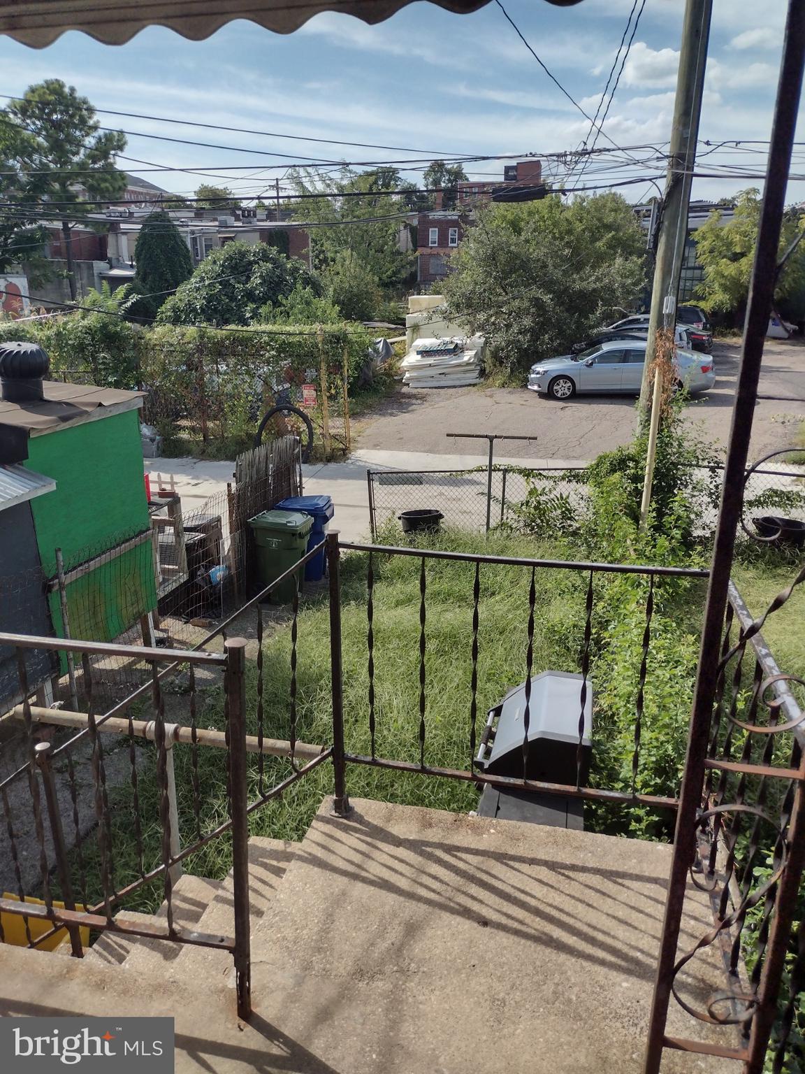 EAST BALTIMORE MIDWAY - Residential