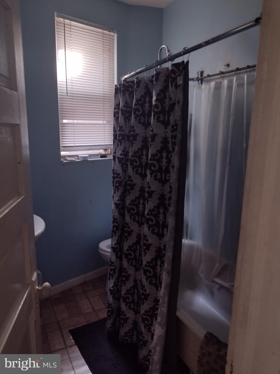 EAST BALTIMORE MIDWAY - Residential