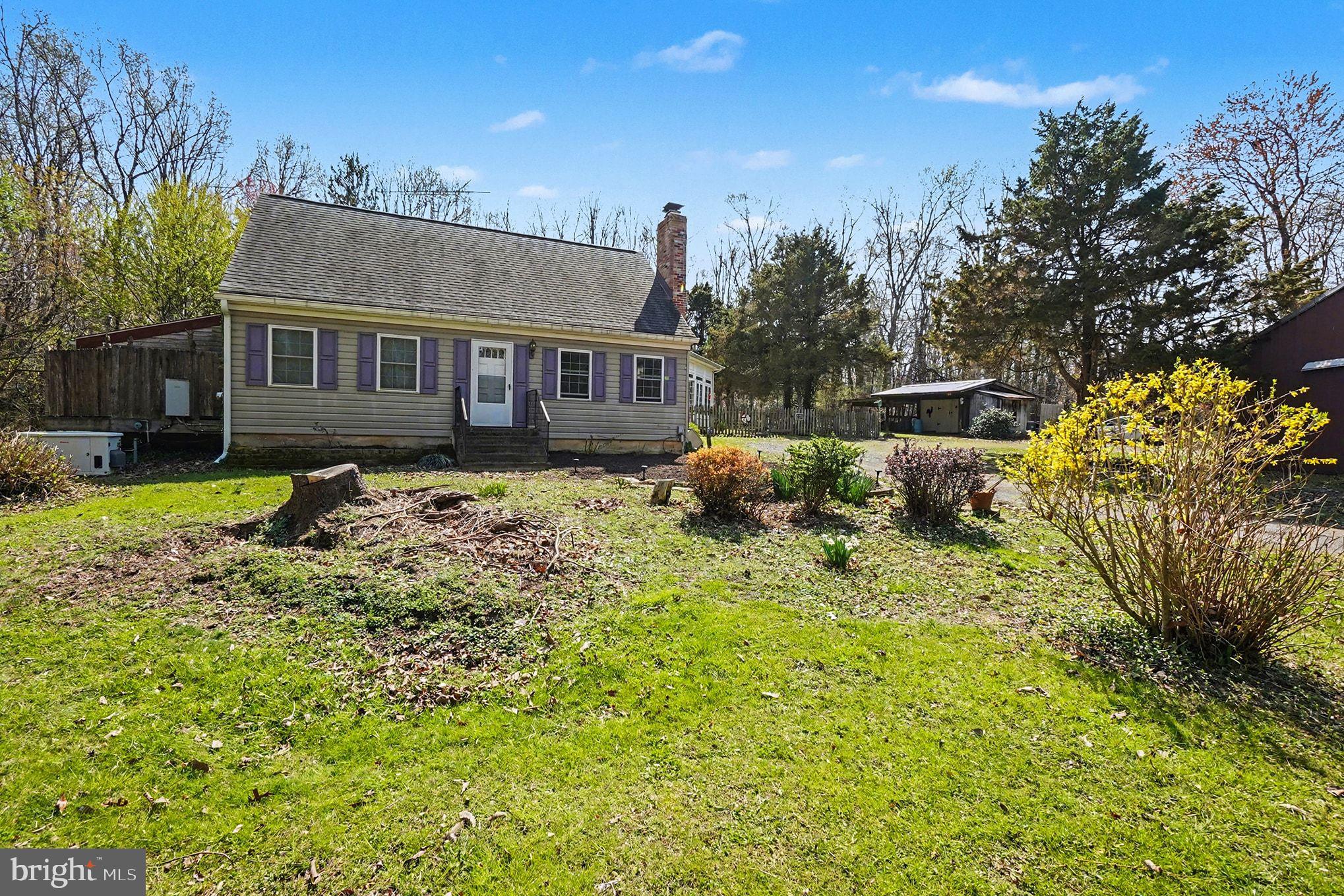 8 SPRING HILL LANE